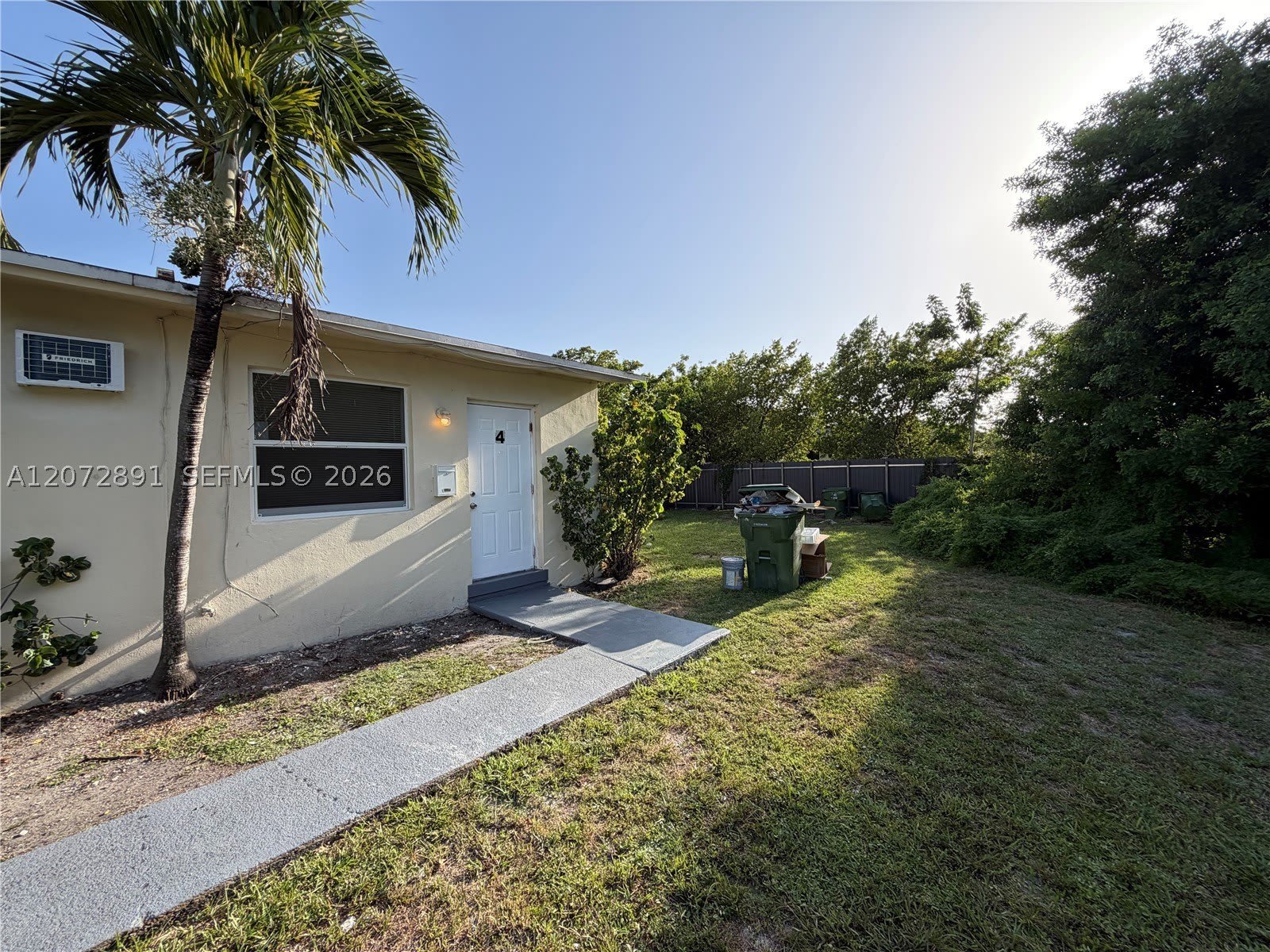 305 NW 1st Ave – photo 1