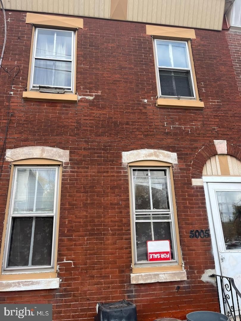 5005 JACKSON Street – photo 1