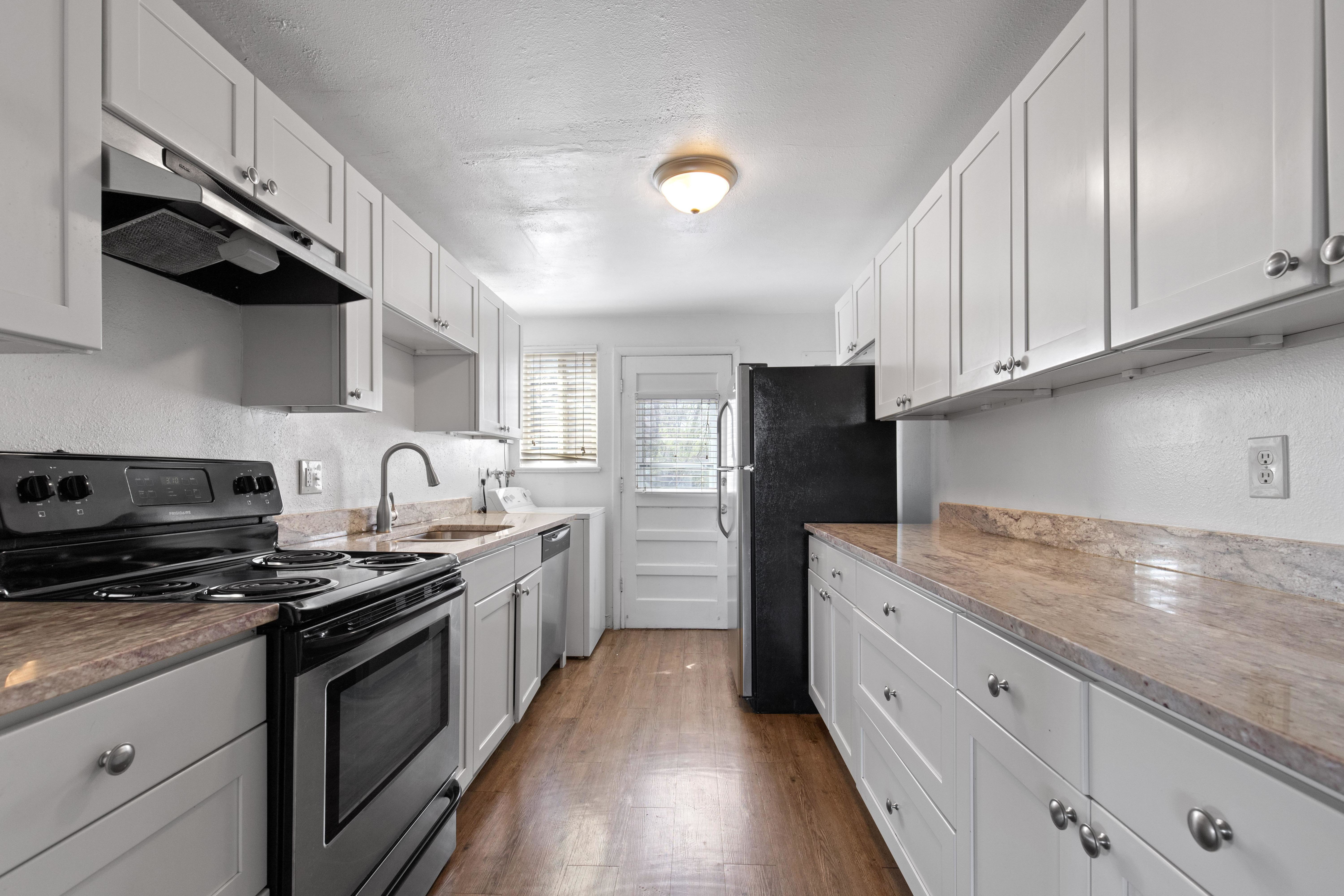 1101 Rosemary Street – photo 2