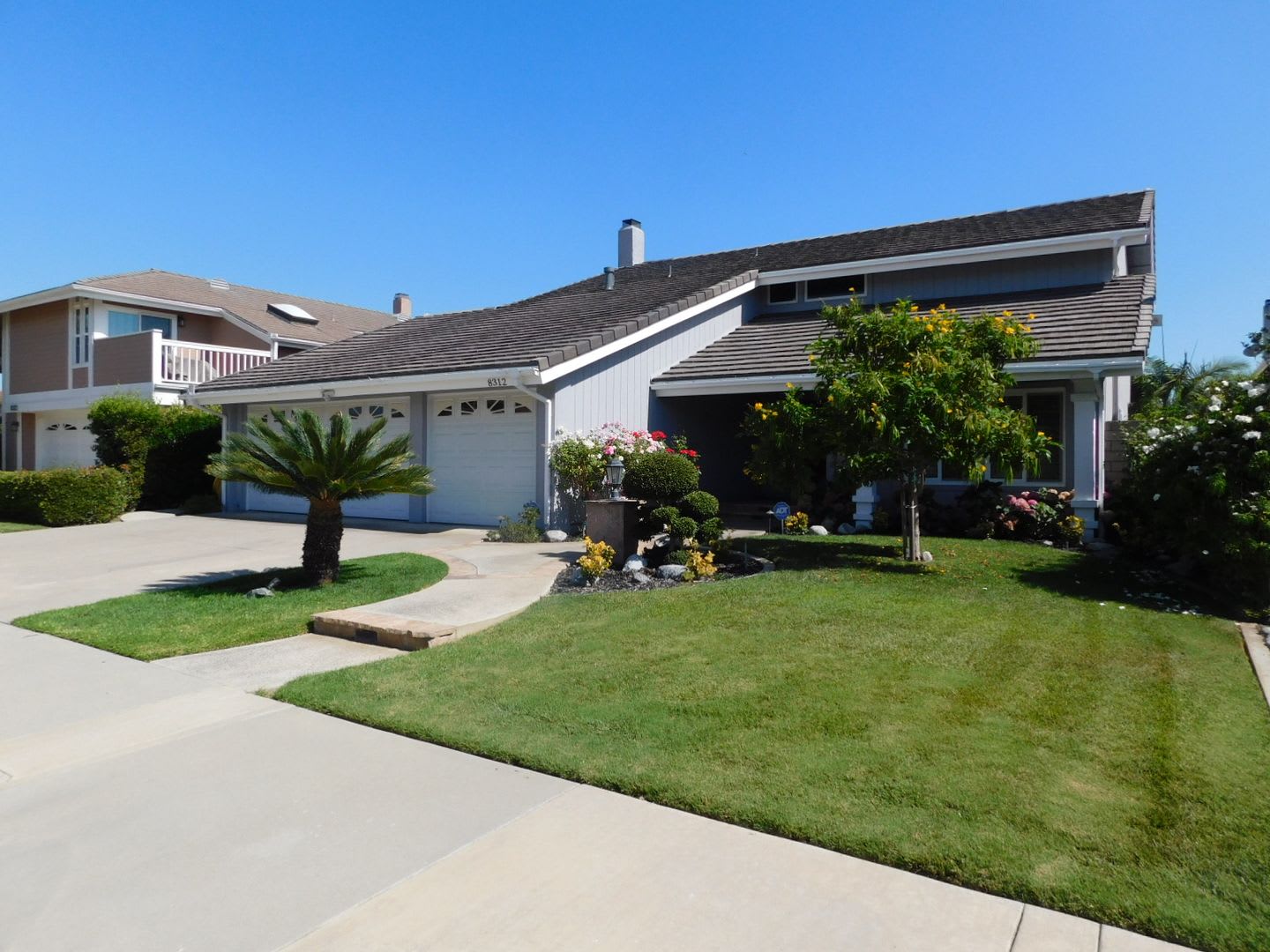 Beautiful 5-bedroom 3-Bathroom 2-Story House – photo 2