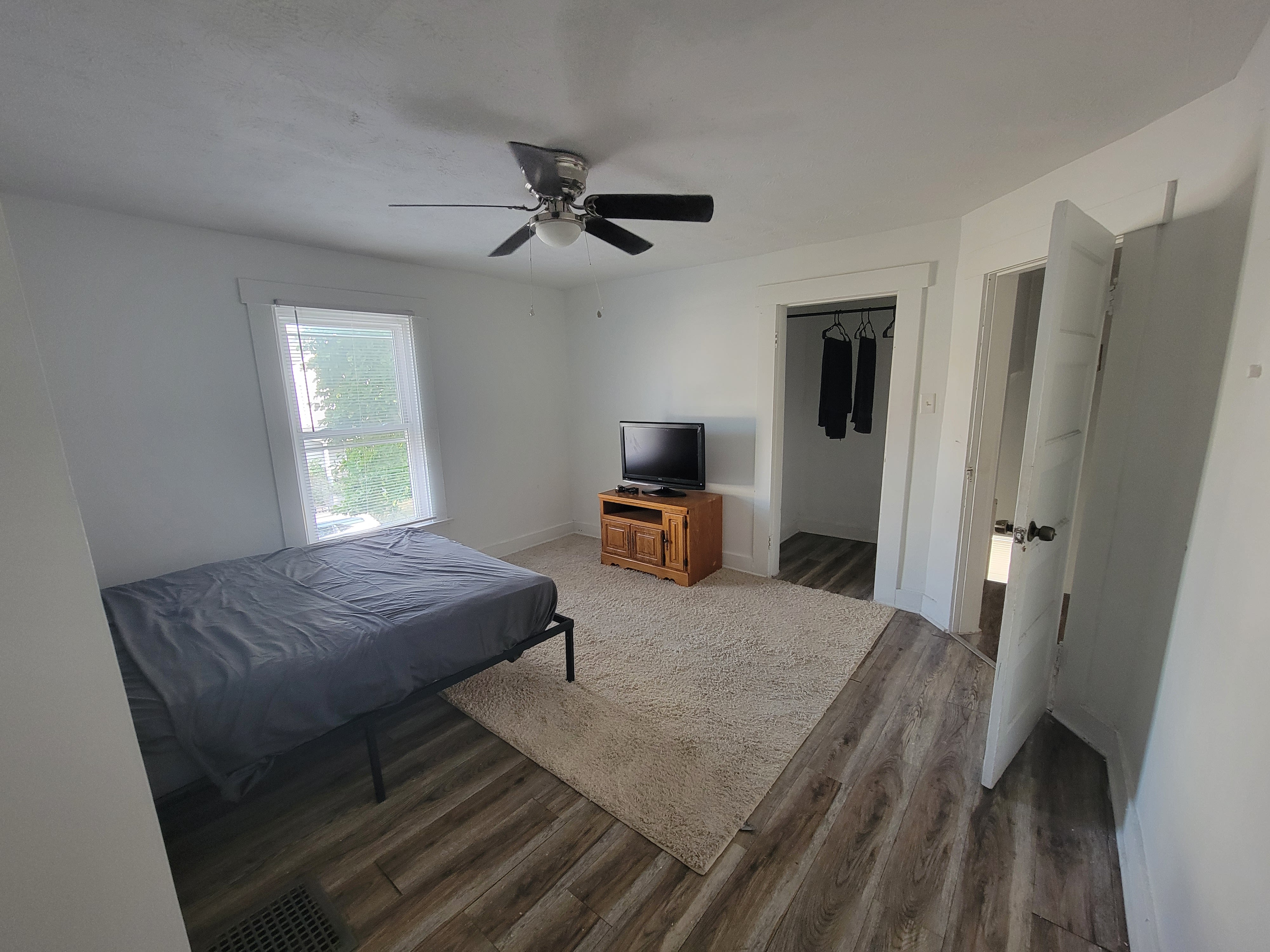 47 Burlington Avenue – photo 5