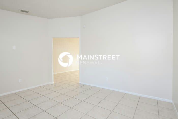 1514 Prairie Lake Boulevard – photo 4