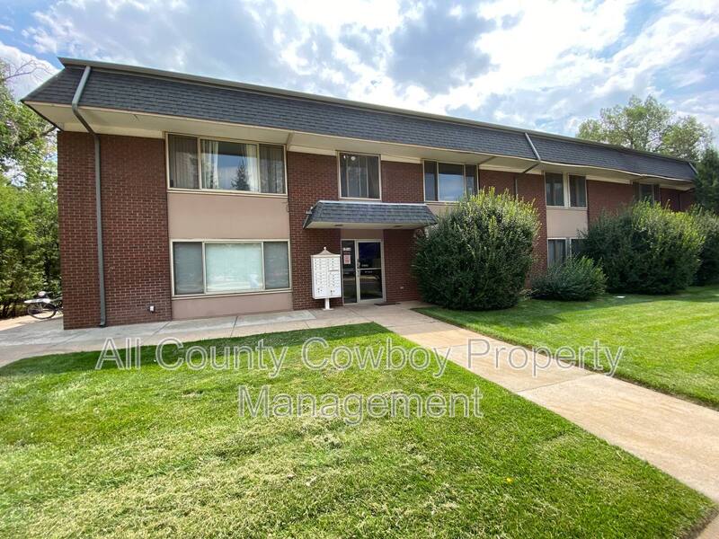 1516 E. Grand Ave. – photo 2
