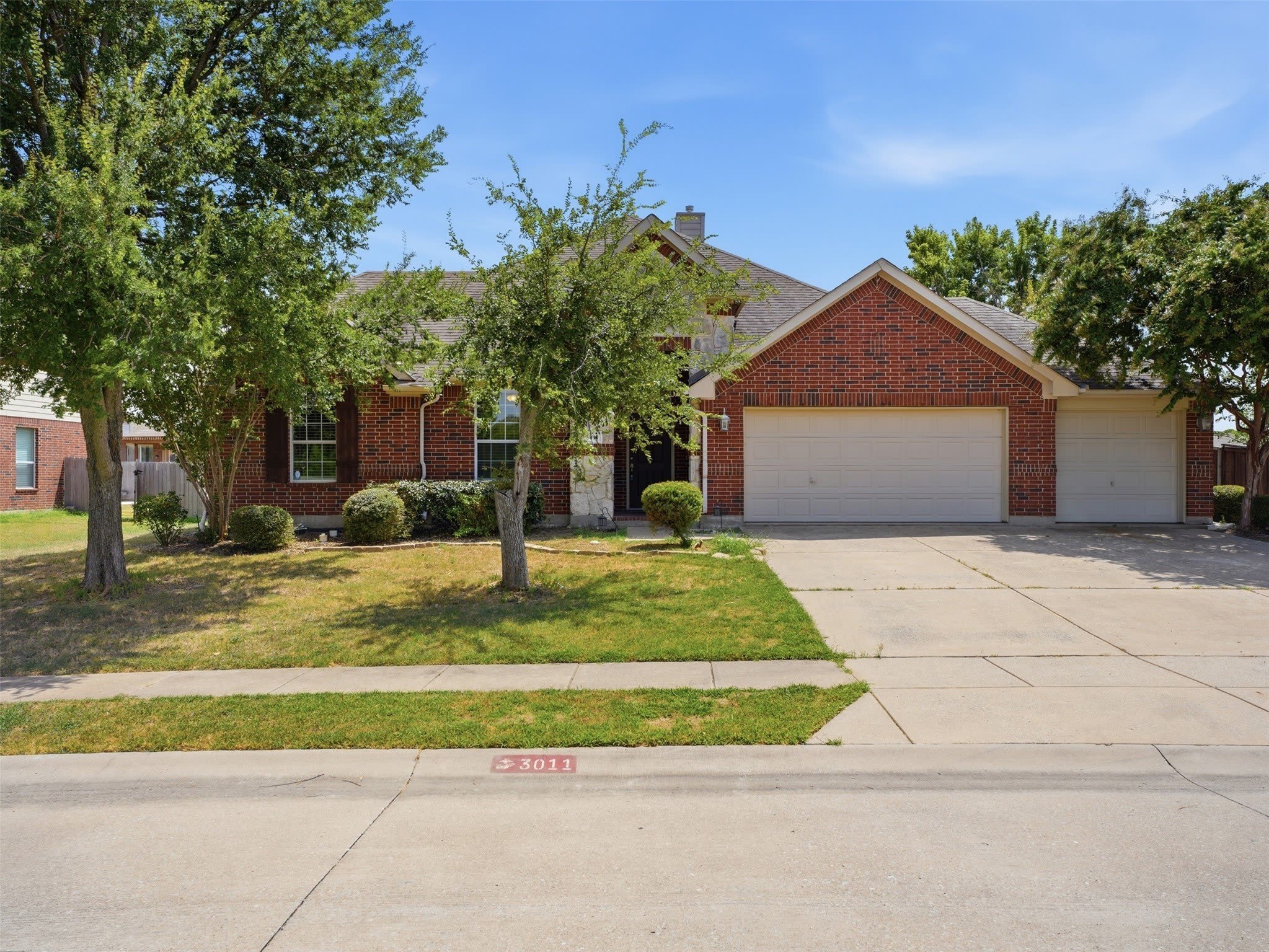 3011 Clear Springs Drive – photo 2
