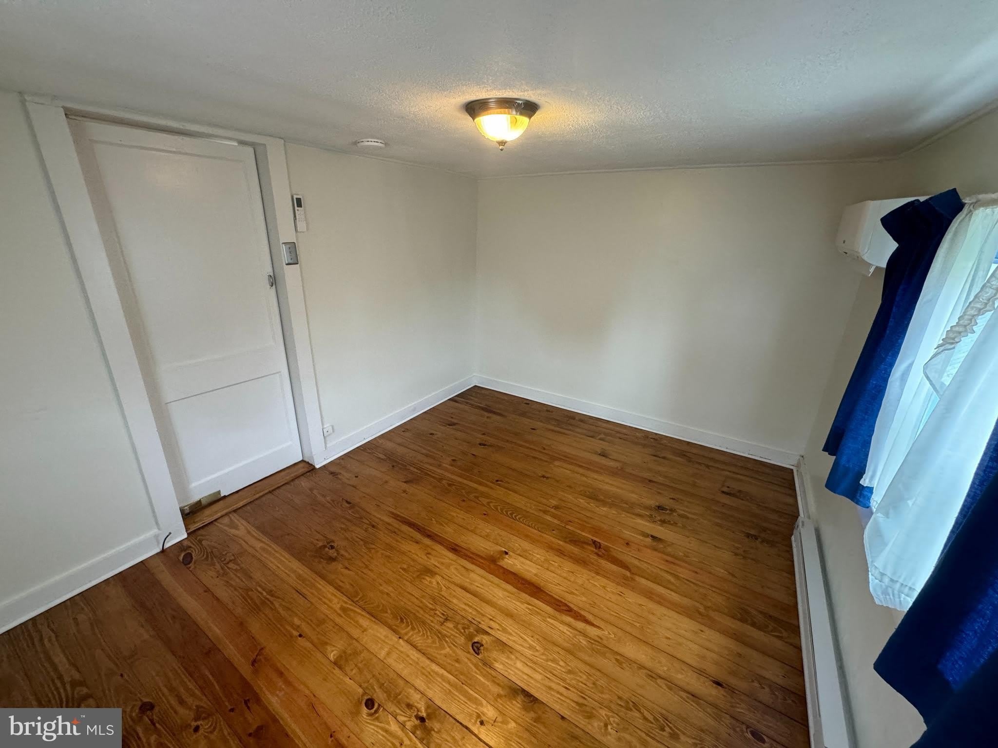 430 W HIGH Street – photo 3