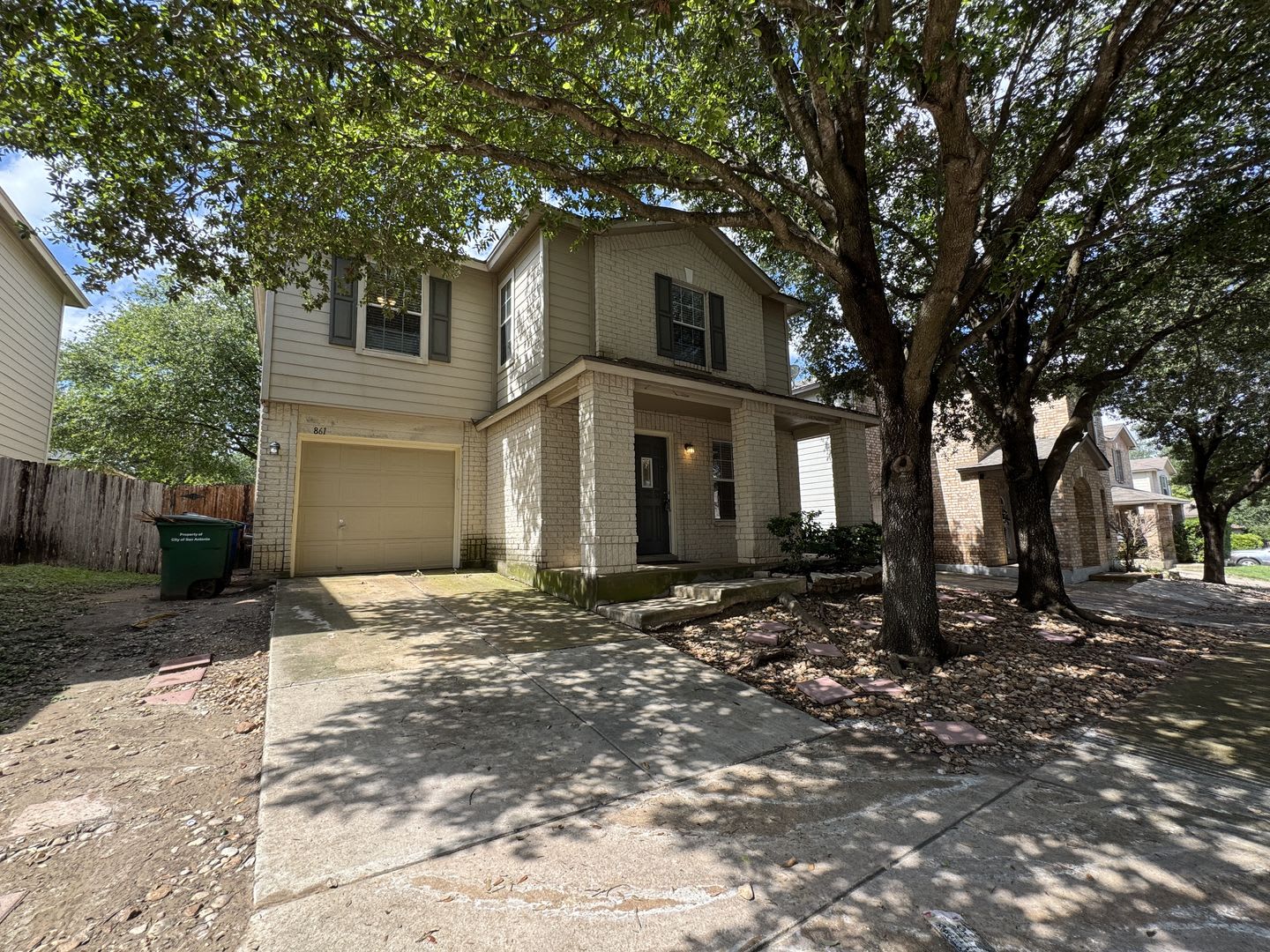 New Paint May 2026 No Carpet Excellent Location Near 151 1604 410 – photo 1