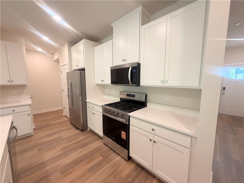 143 scotland ln – photo 5
