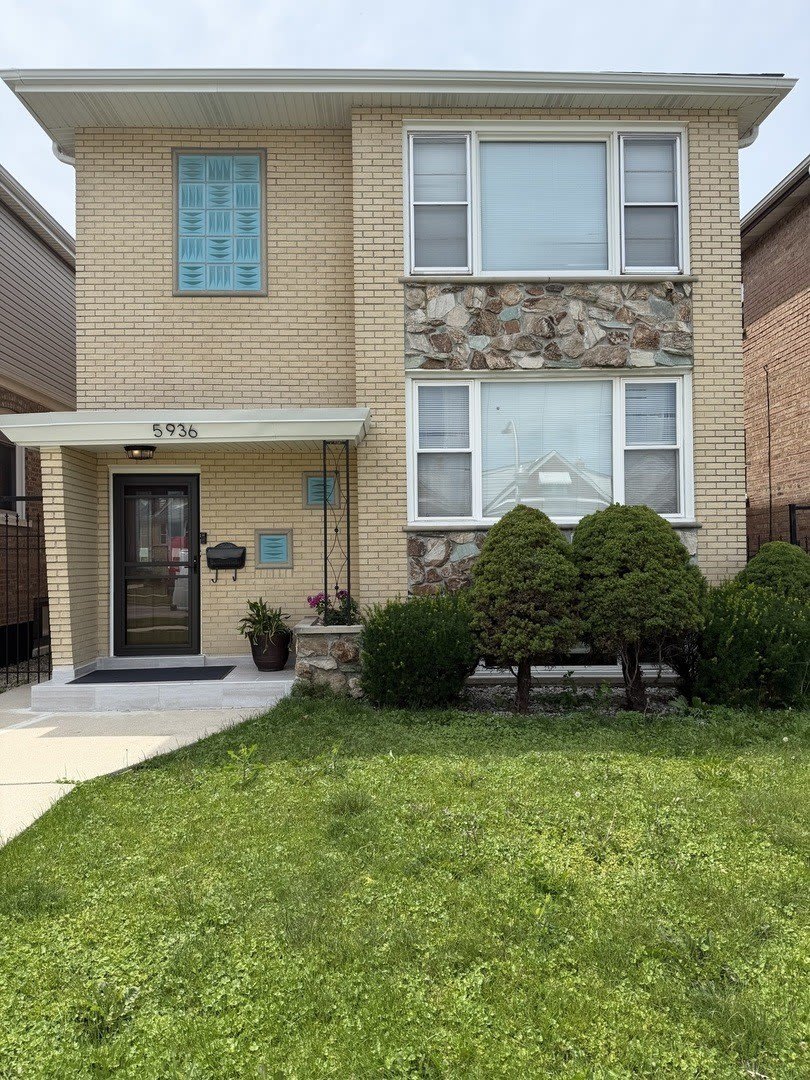 5936 S Kolin Avenue – photo 1