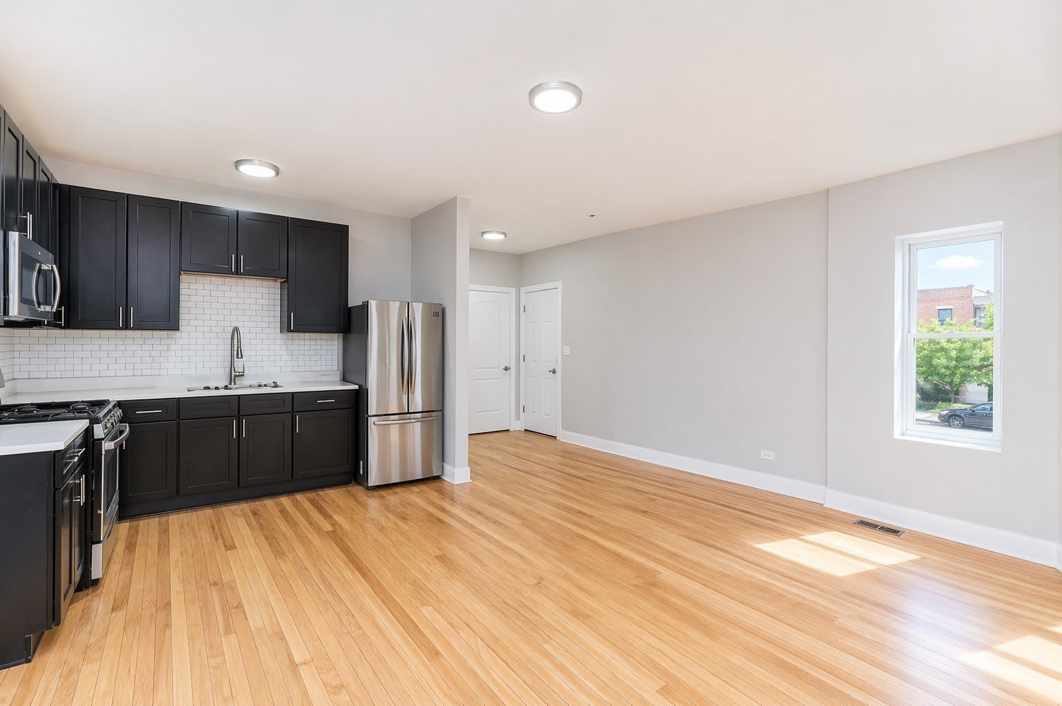 7944 S Ellis Avenue – photo 5