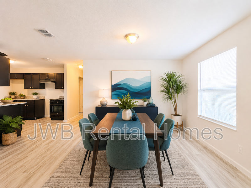 1538 Harrison St – photo 5