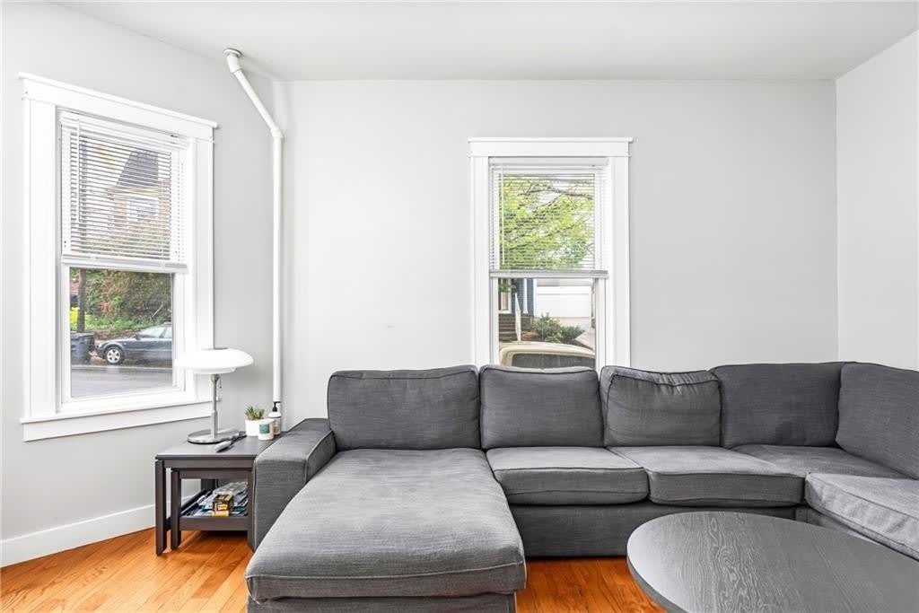 2 Poplar Street – photo 4