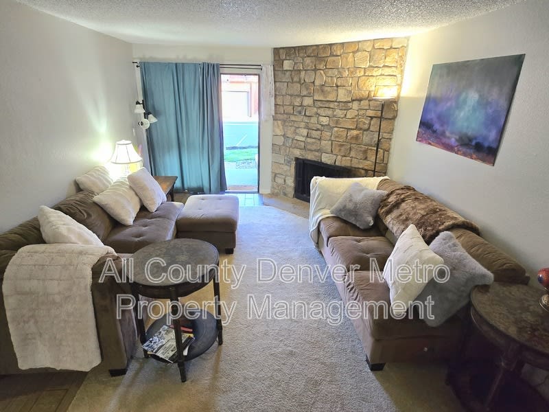 447 Wright St. – photo 1