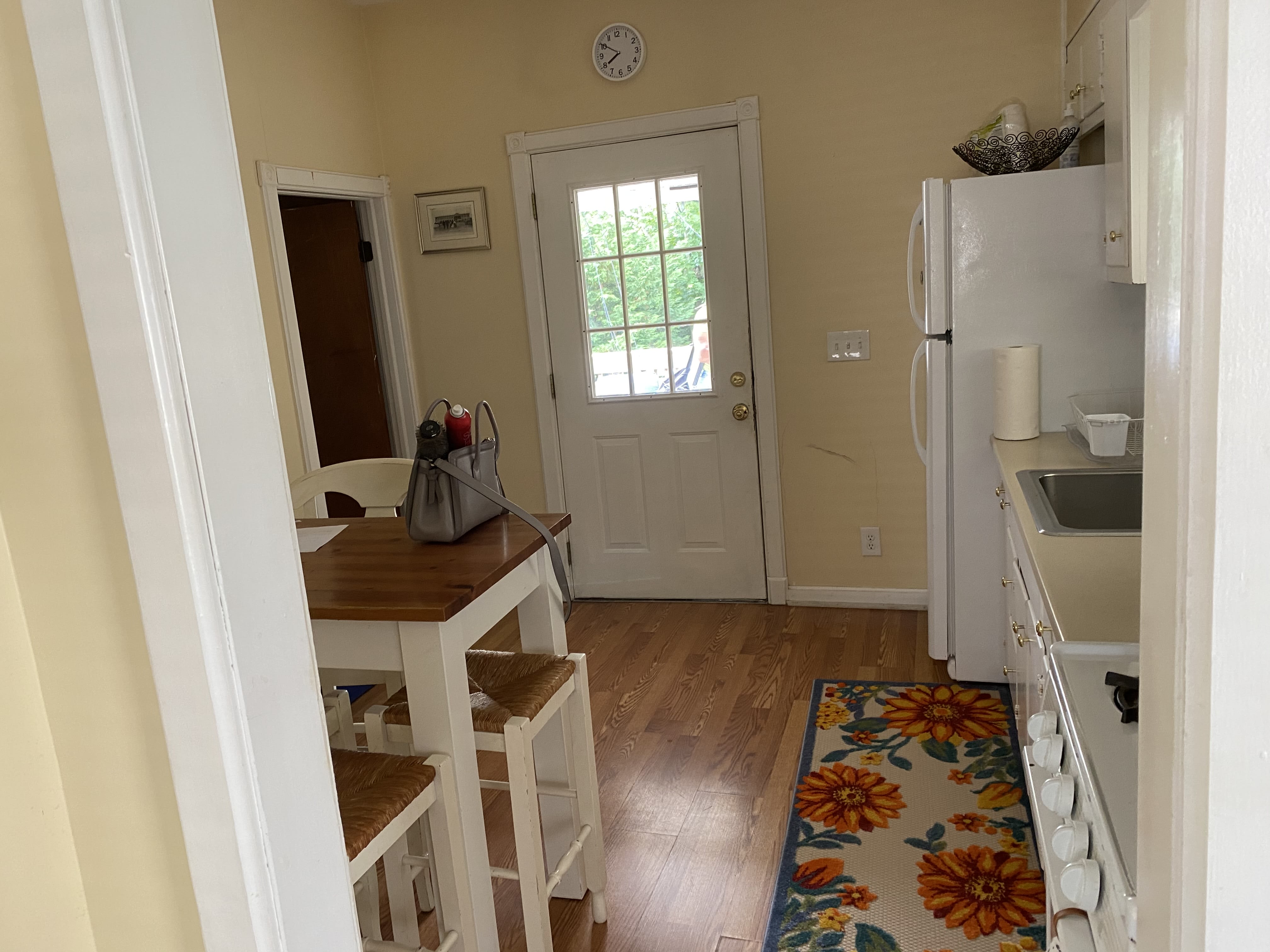 213 Brinley Ave – photo 2
