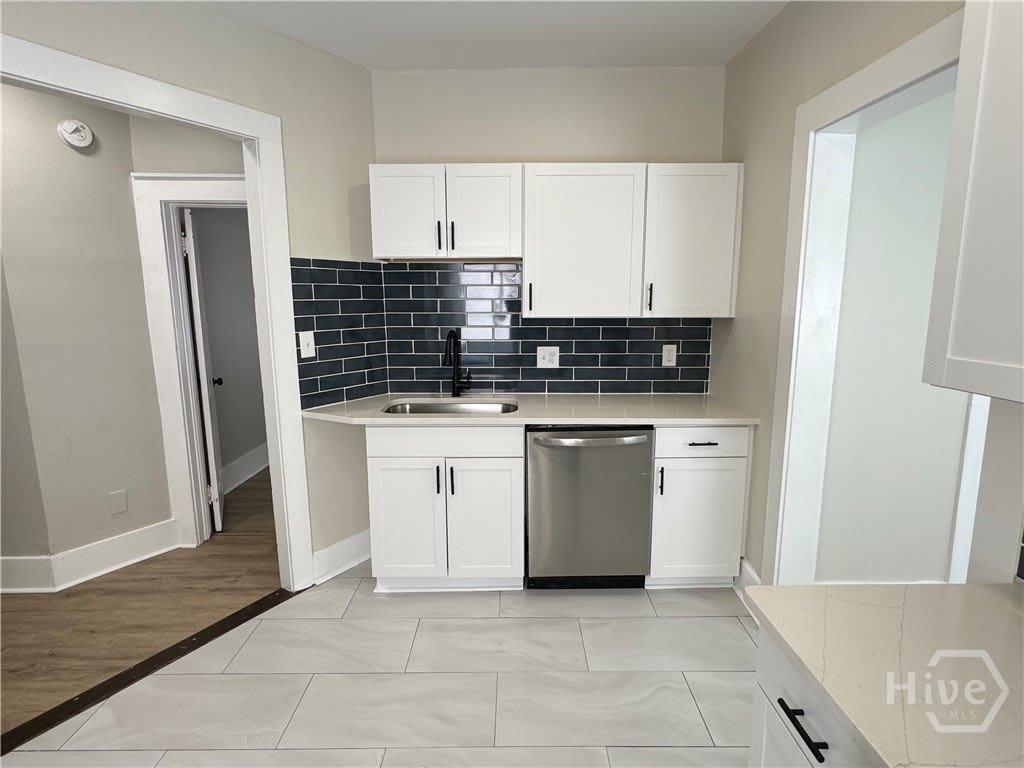 1112 E Anderson Street – photo 4