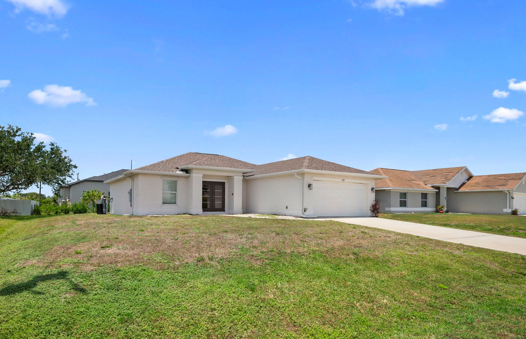 Newer construction 4‑bedroom, 2‑bathroom in Cape Coral – photo 3