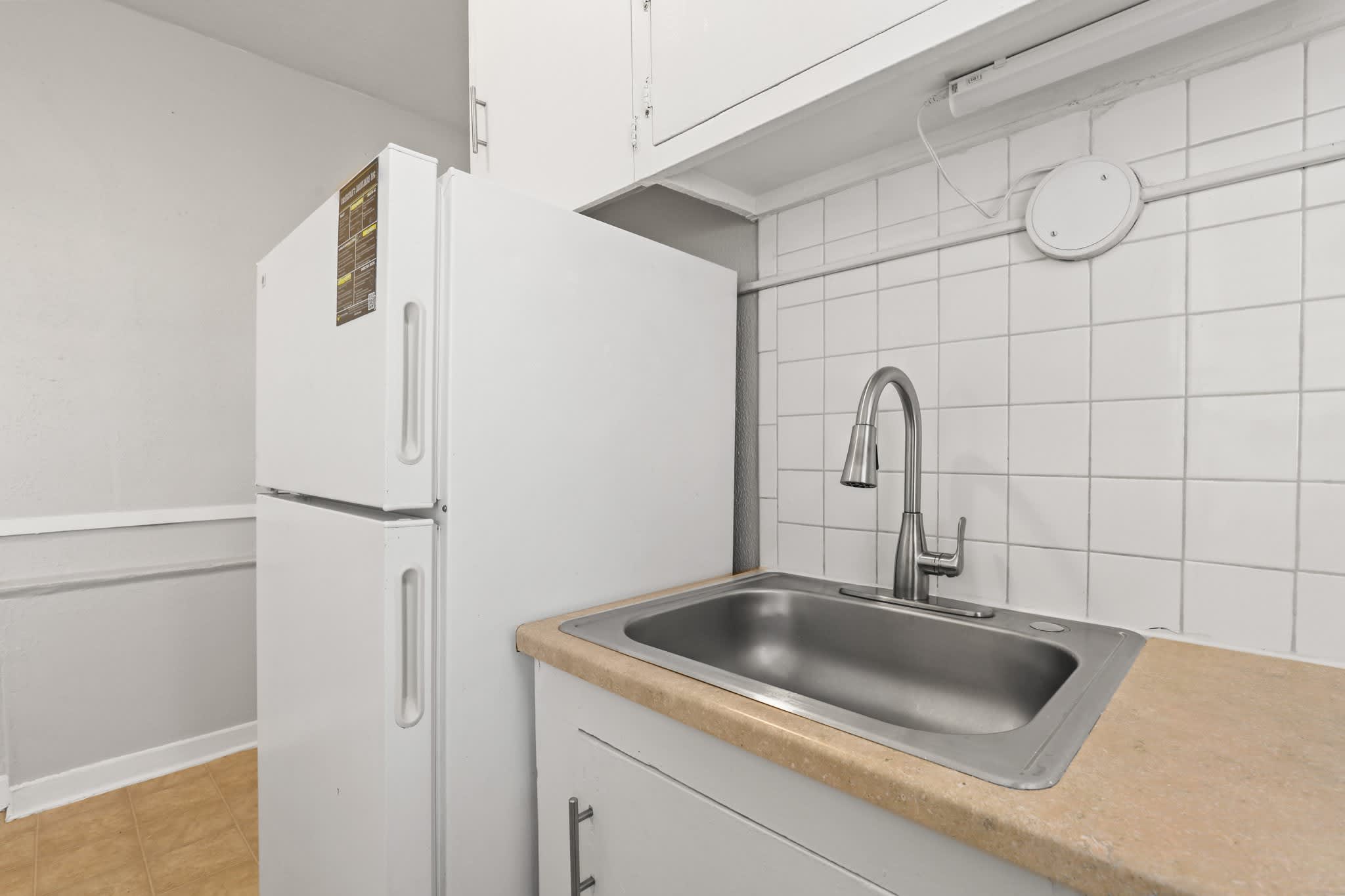 1449 Emerson – photo 3