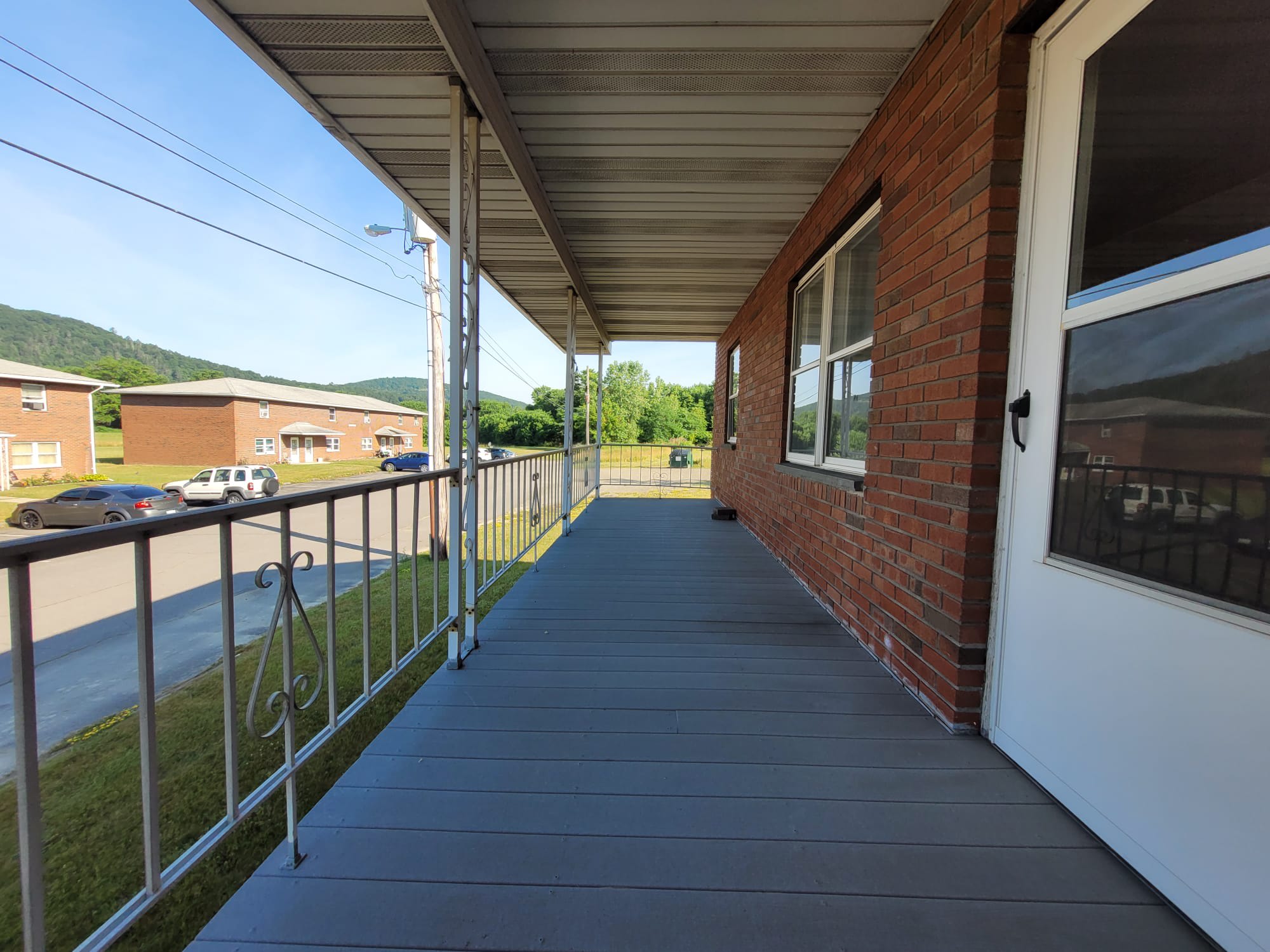 266 Hinkley Drive – photo 1