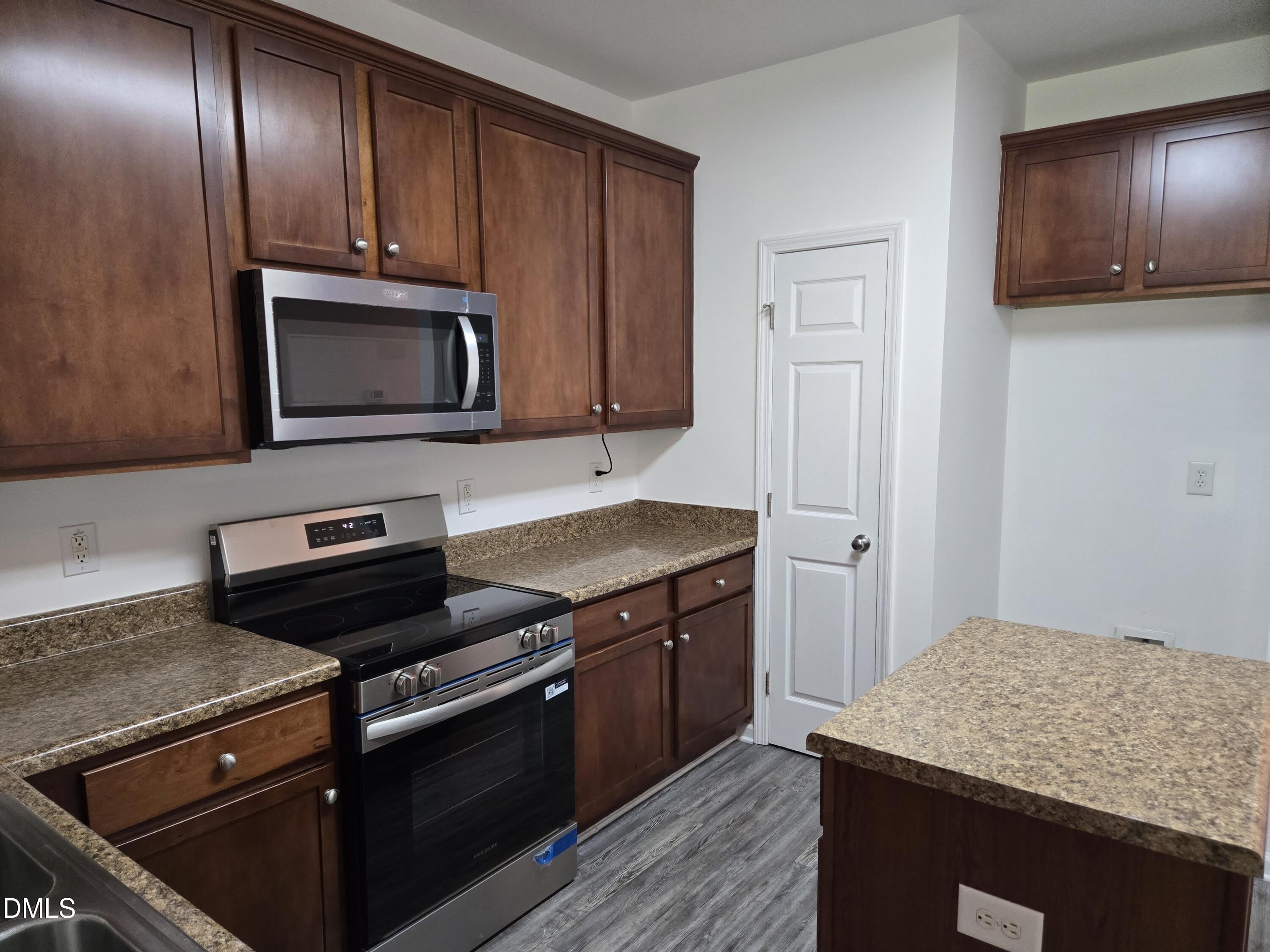 3005 Courtney Creek Boulevard, Durham NC 27713 – photo 5