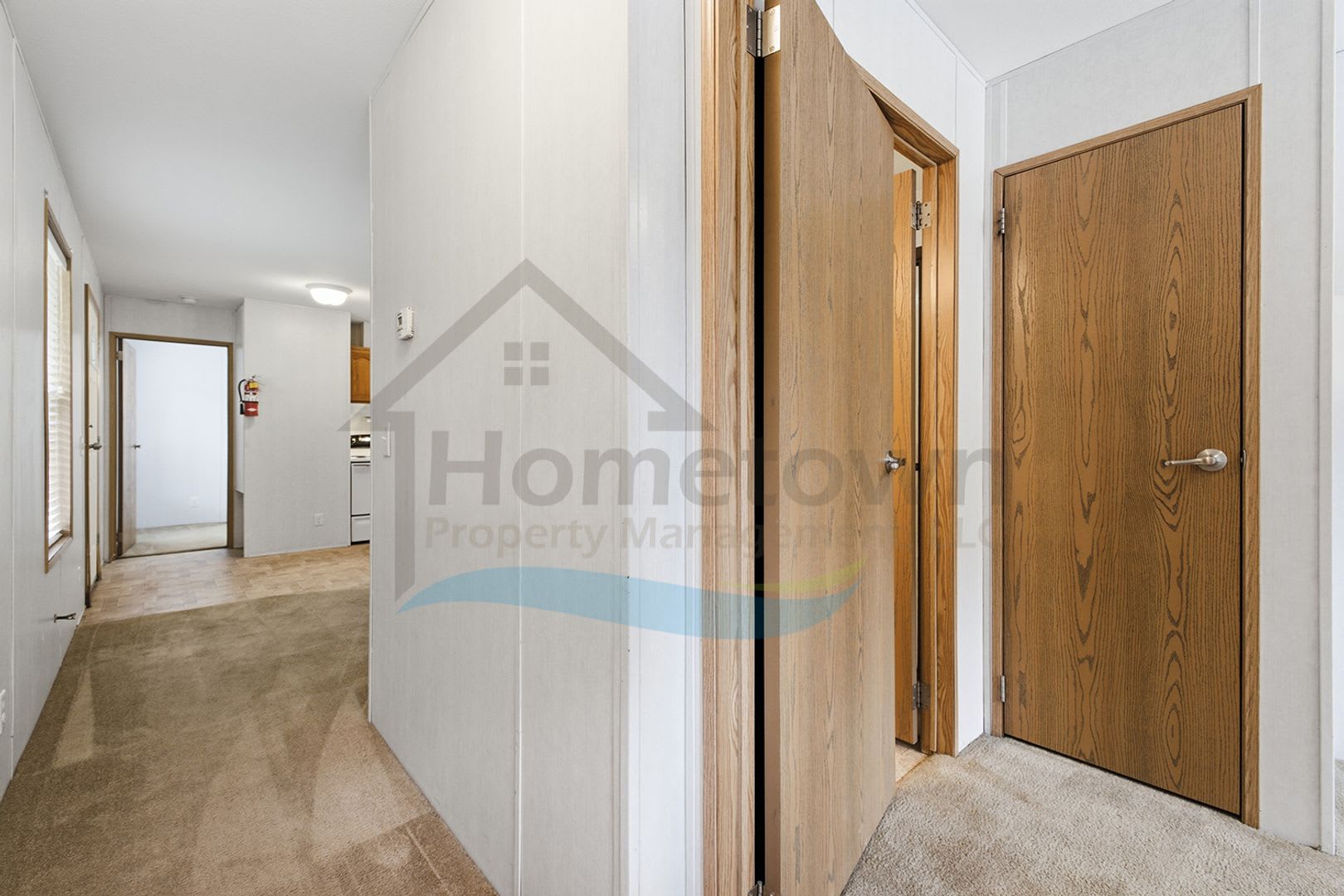 2 Bedroom 2 Bath Home with Off Street Parking Available in Sagle! – photo 4