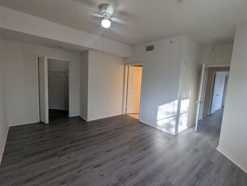 11030 Legacy Drive – photo 2