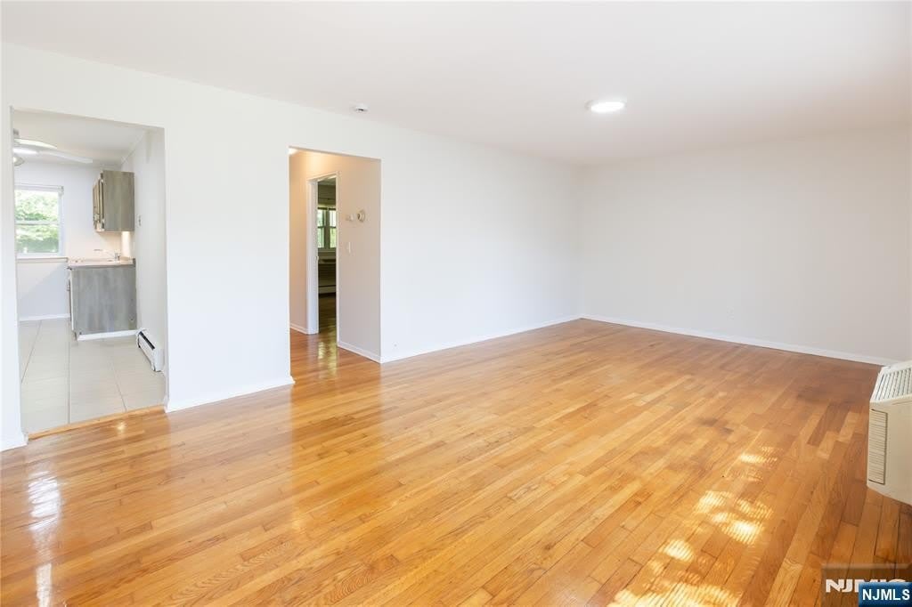 108 Regency Park – photo 2