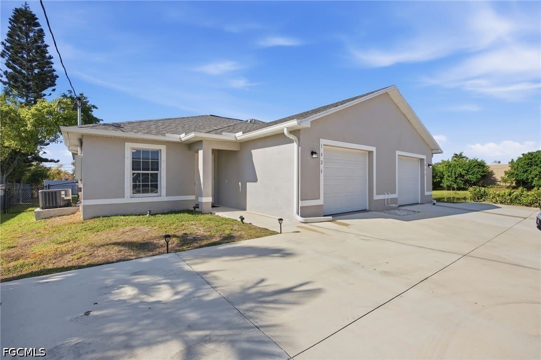1426/1428 Cape Coral Parkway W – photo 2