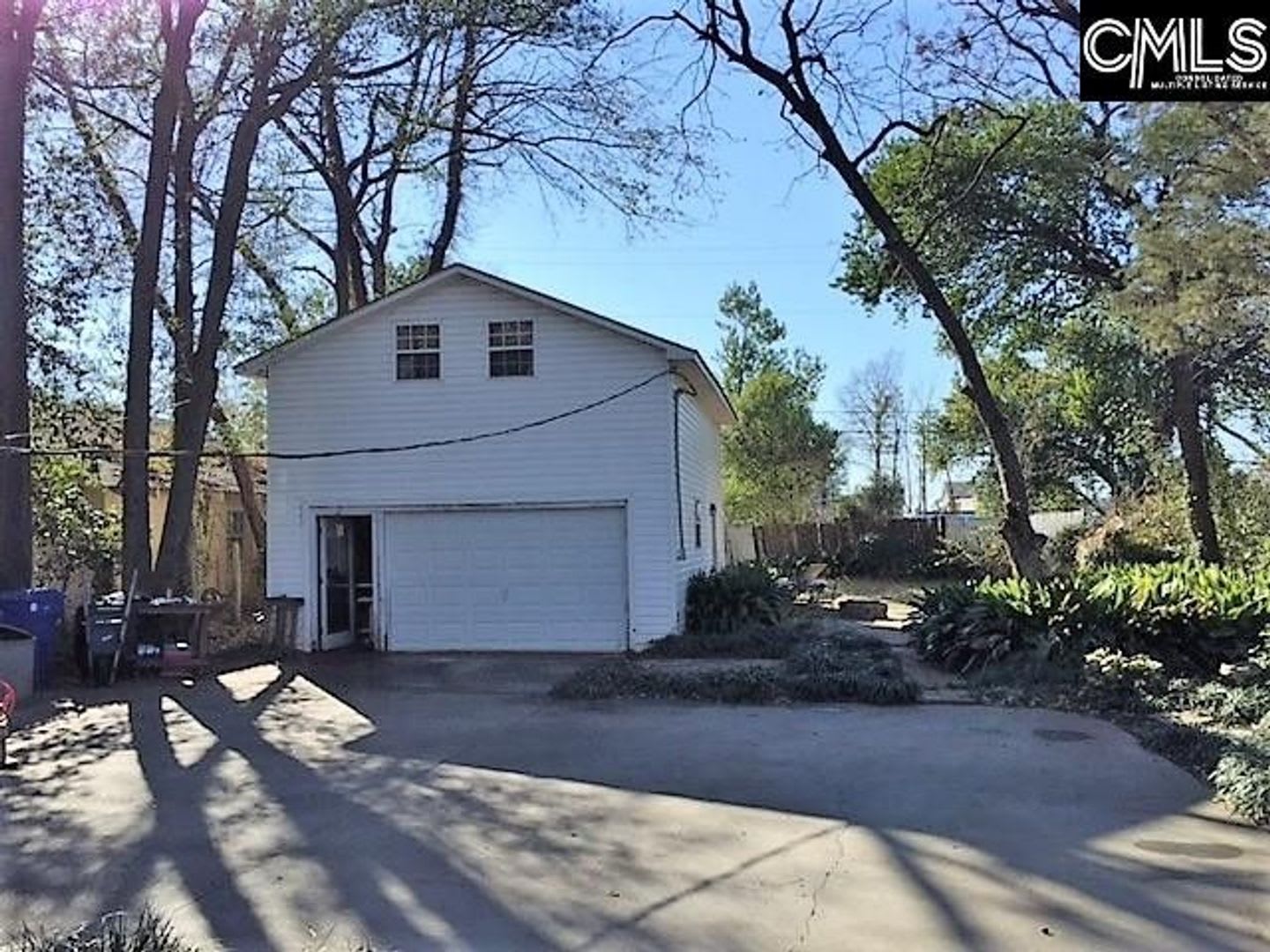 4 Bedrooms and 3 Full Baths House plus garage apartment – photo 4