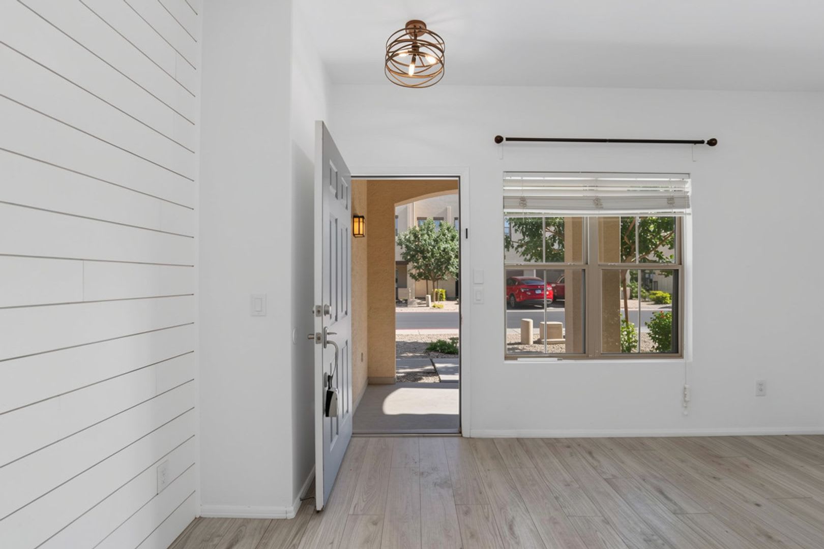 Resort-Style Living in Tempe – photo 4