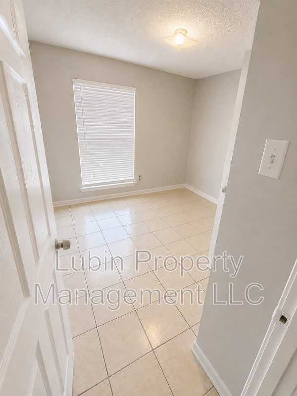 462 Fernhill Cv – photo 3