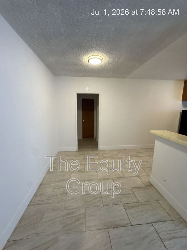 550 South Richmond Avenue – photo 3