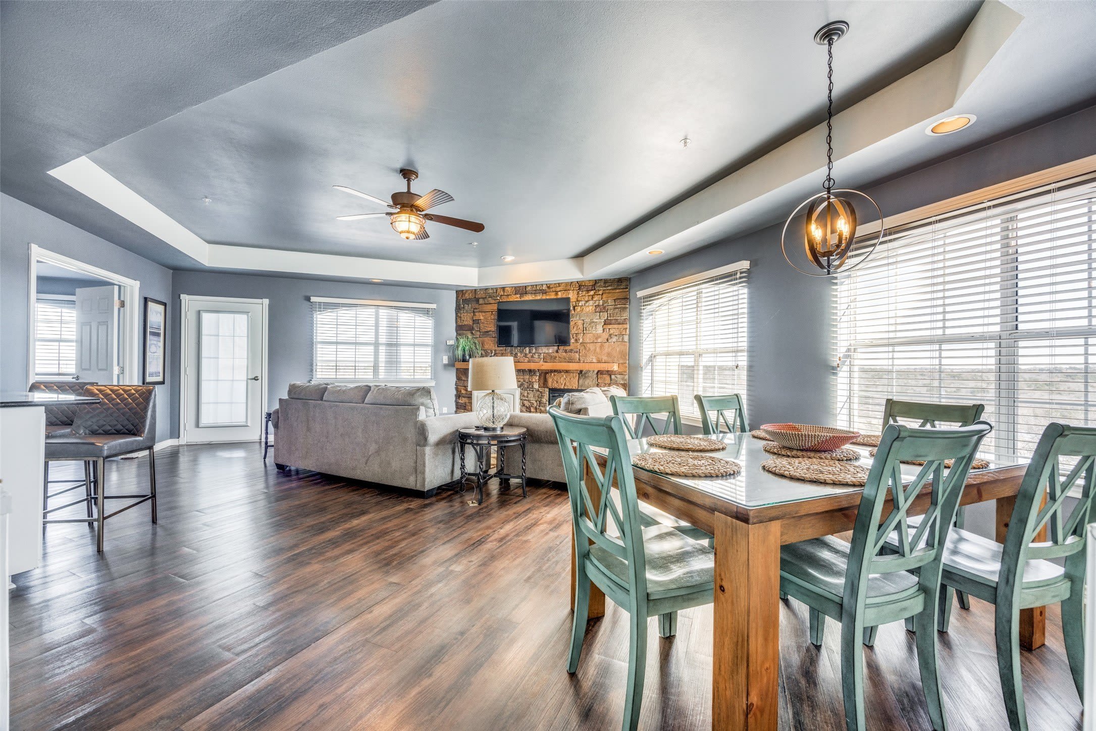 290 Tanglewood Circle – photo 1