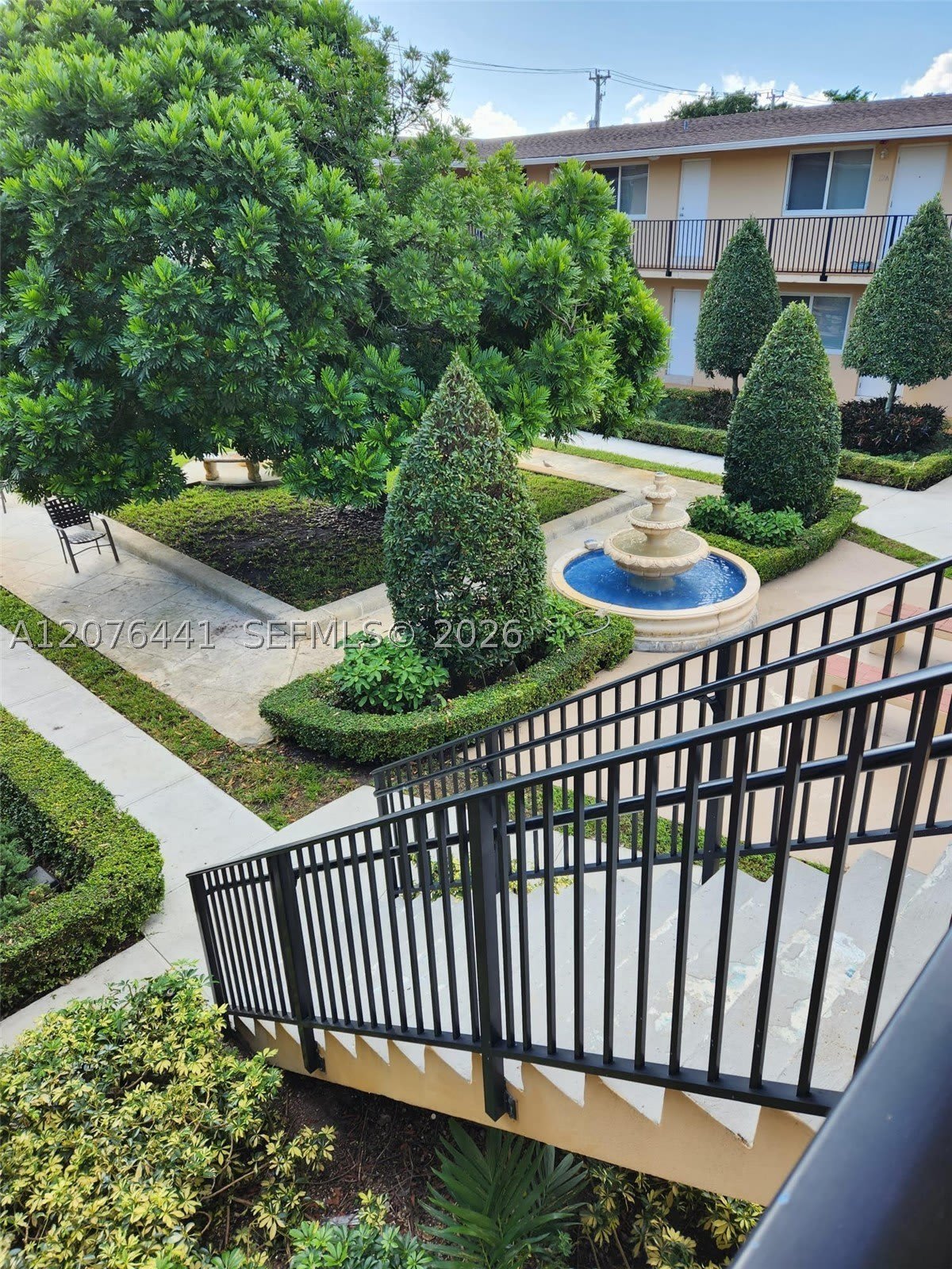 211 NW 47th Ave – photo 4