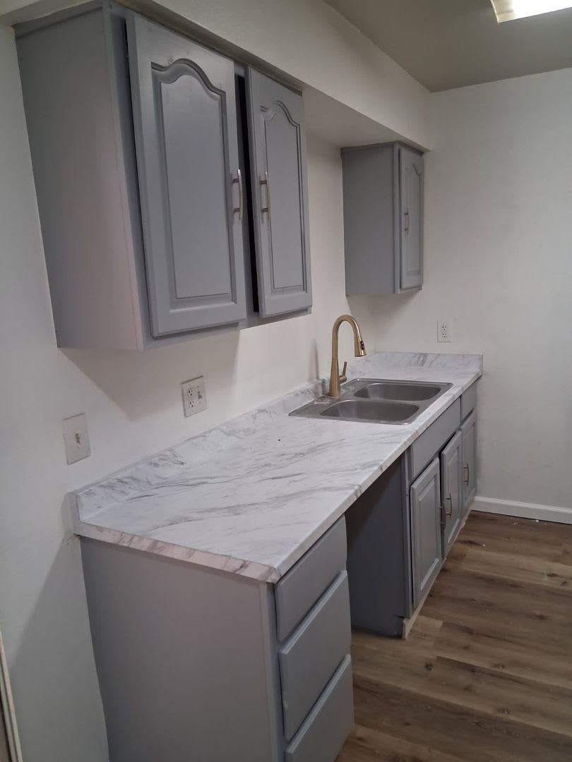 Three Bedroom Apartment Awaits For You In Avenal Schedule Your Tour Now – photo 4