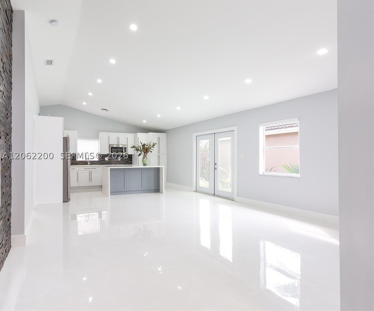 14003 SW 147th Ct – photo 5