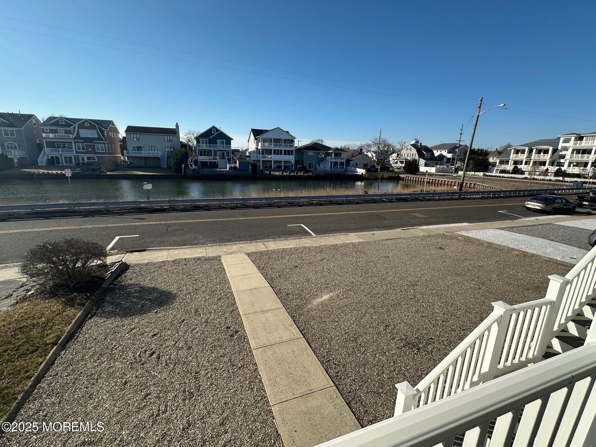 211 Trenton Avenue – photo 5