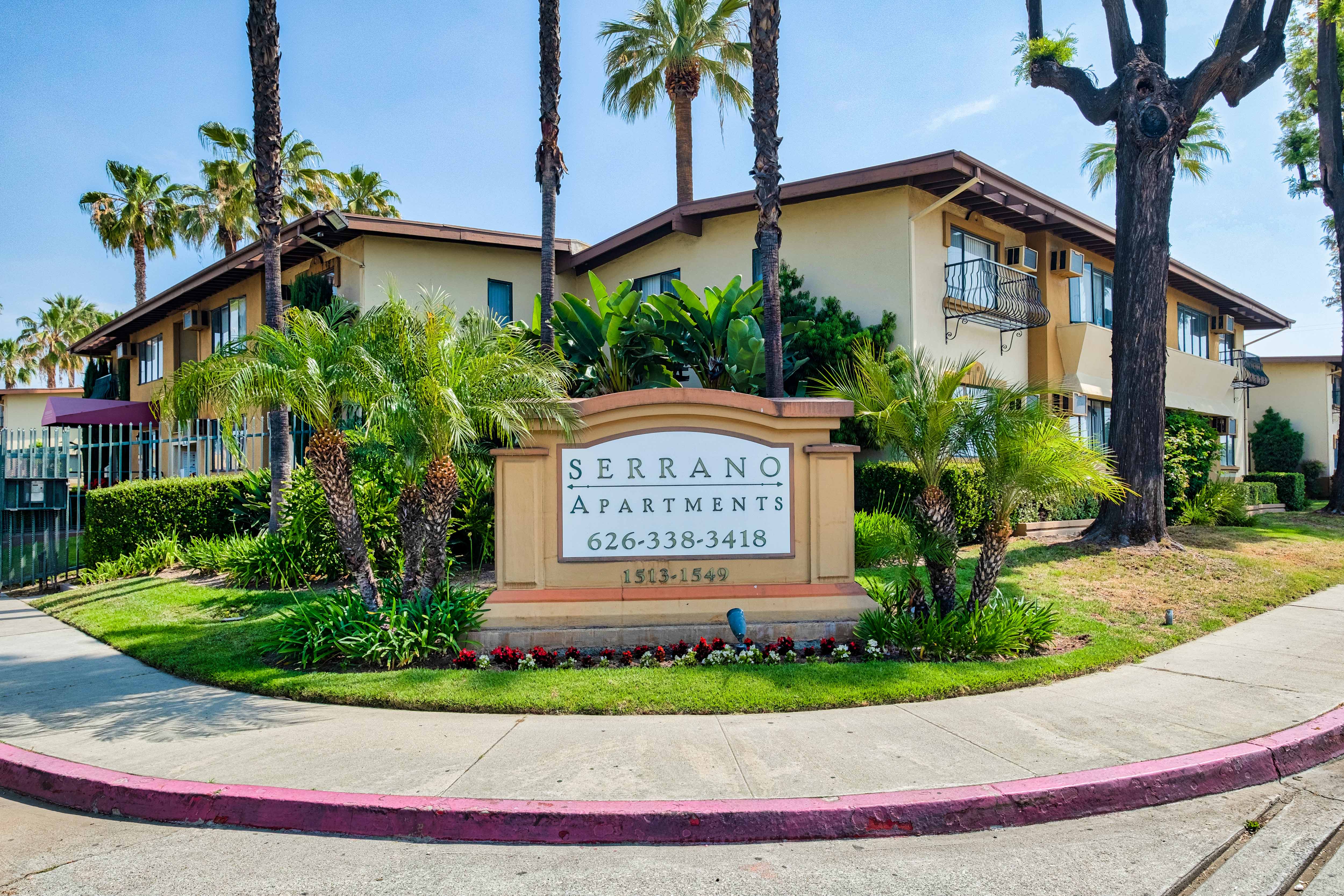 Serrano Apartments – photo 5