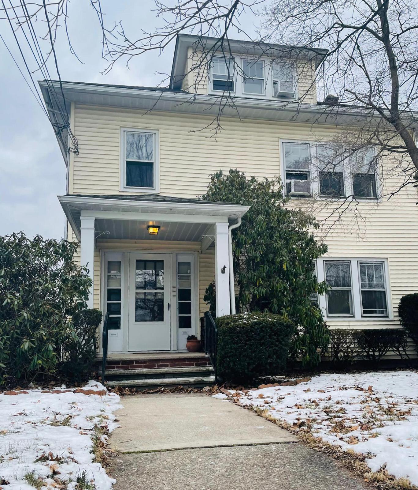 191 Butler St – photo 2