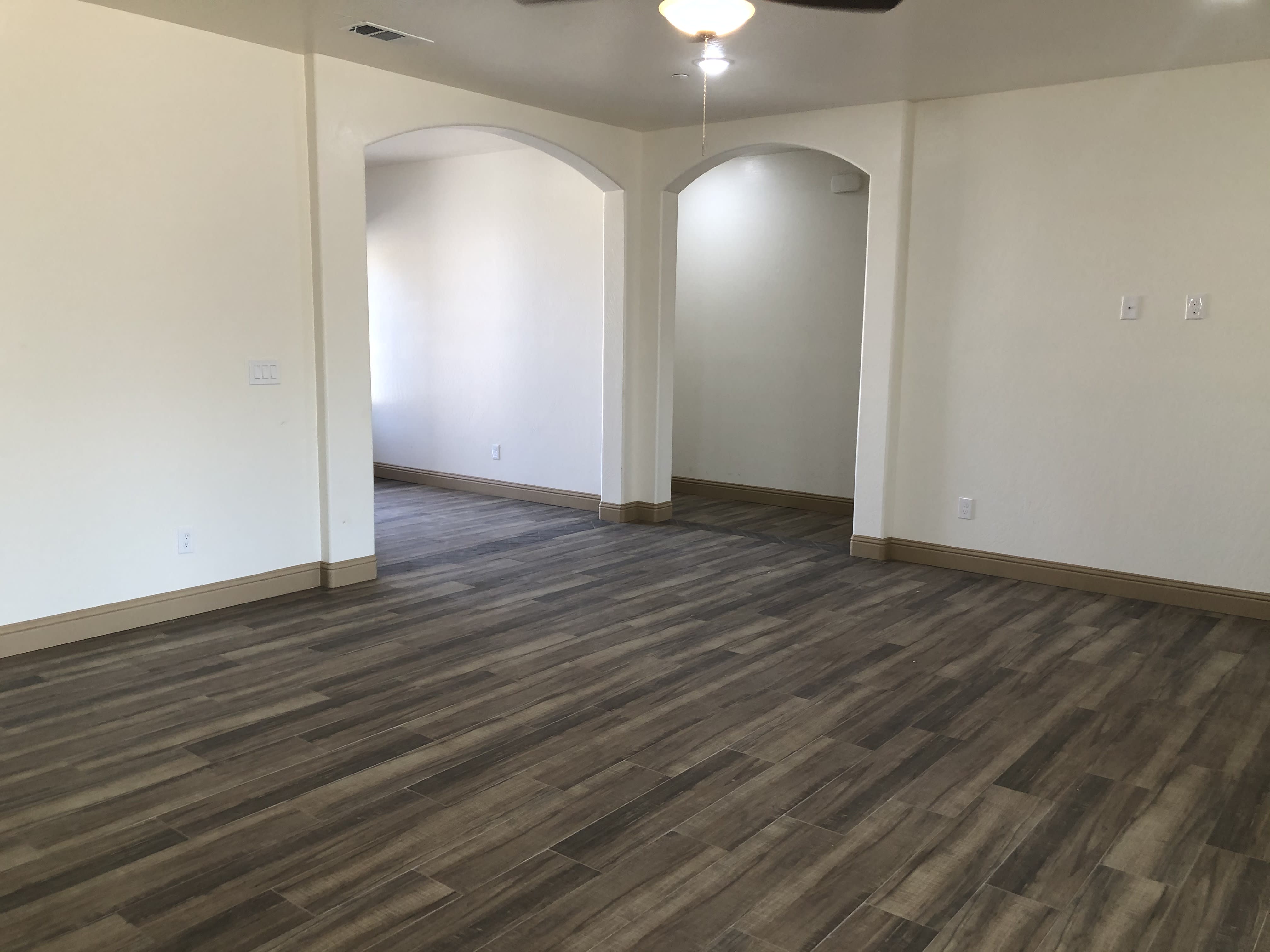 1909 Scott Ave – photo 5
