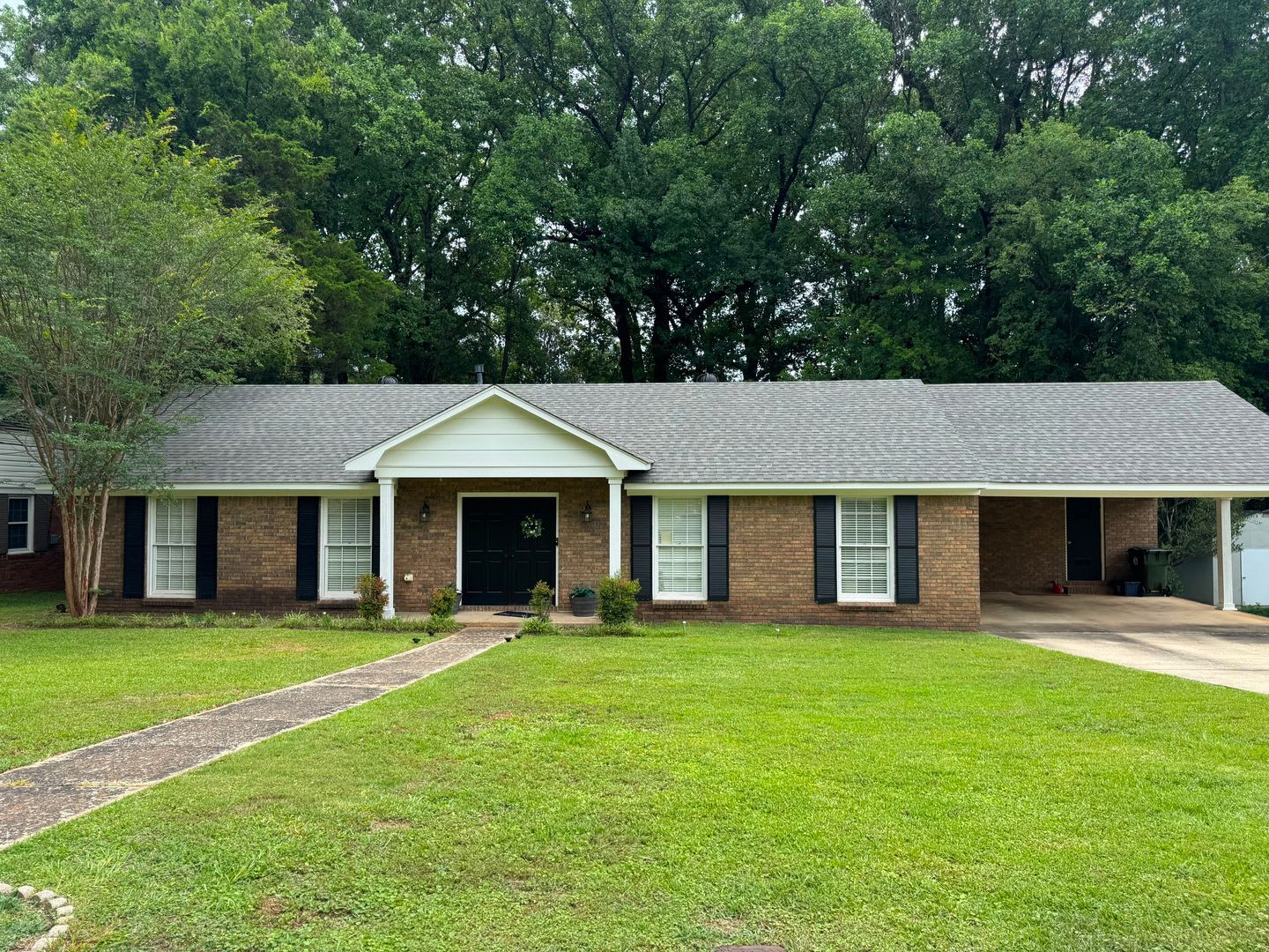Nice 3 bedroom 2 Bath in Heritage Hills – photo 1