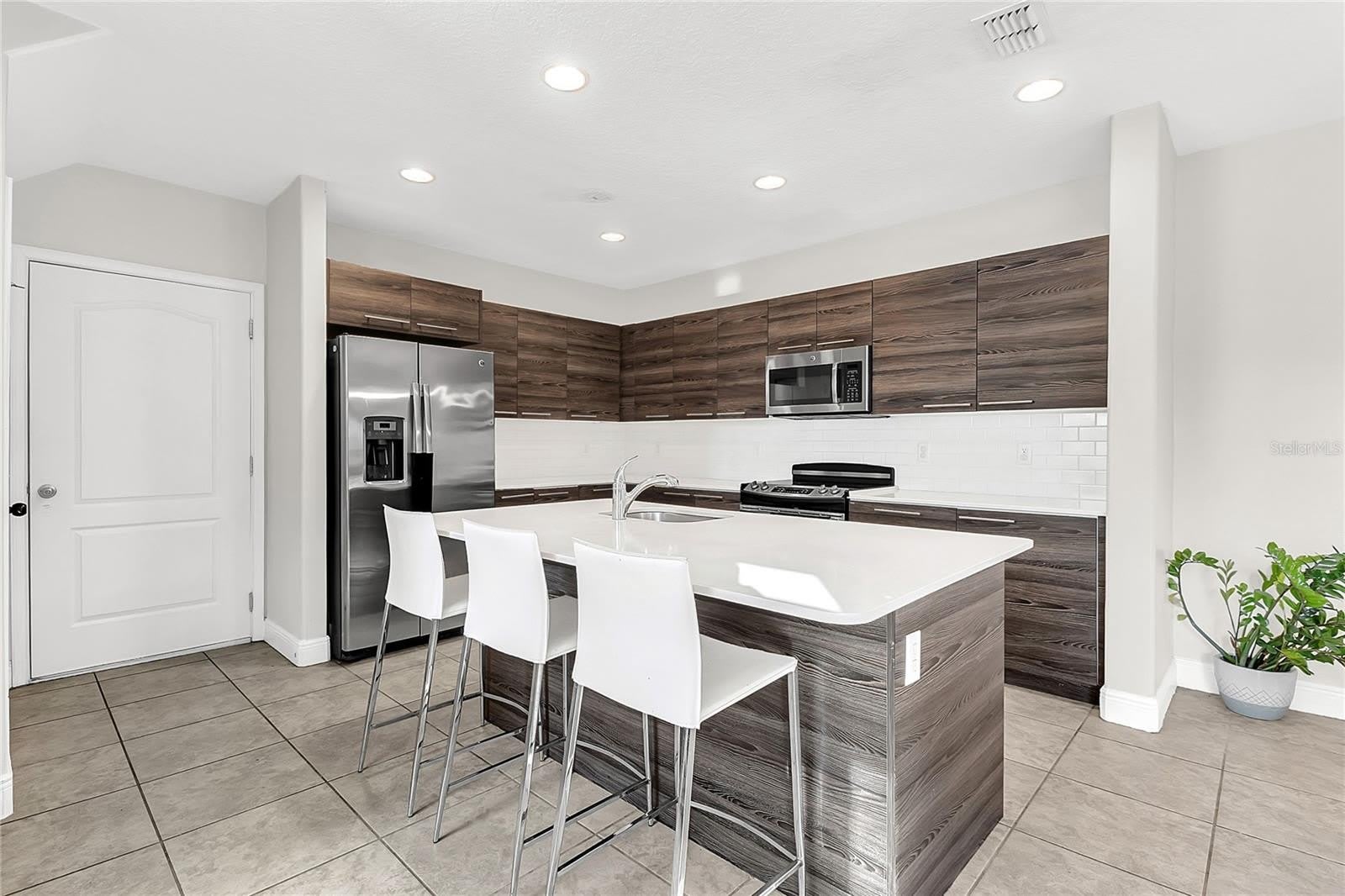 105 Kenny Boulevard – photo 4