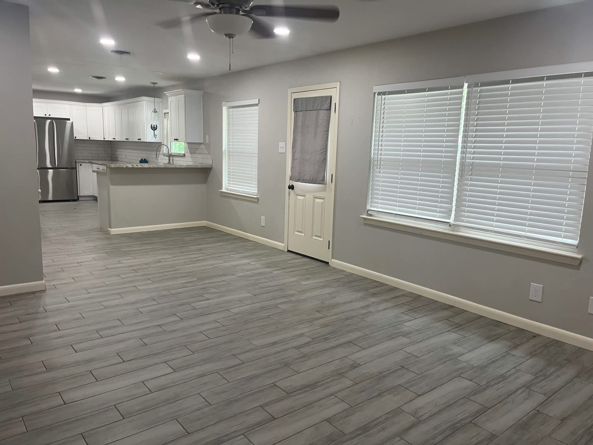 603 Center Way – photo 3