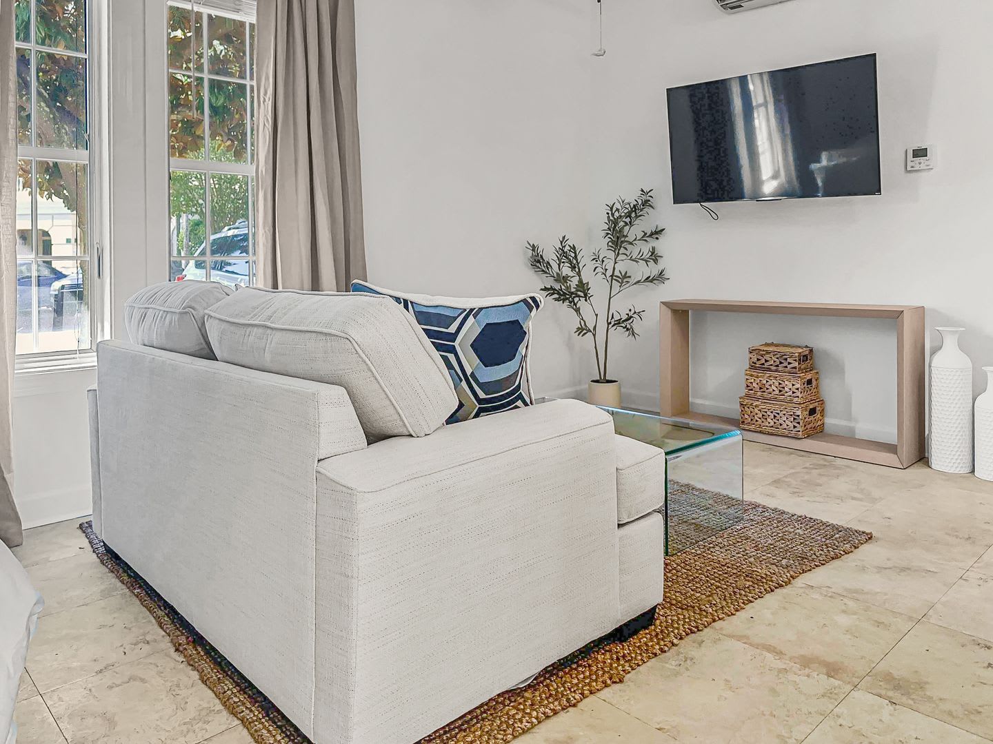 Fully furnished condo in Rosemary Beach! – photo 2