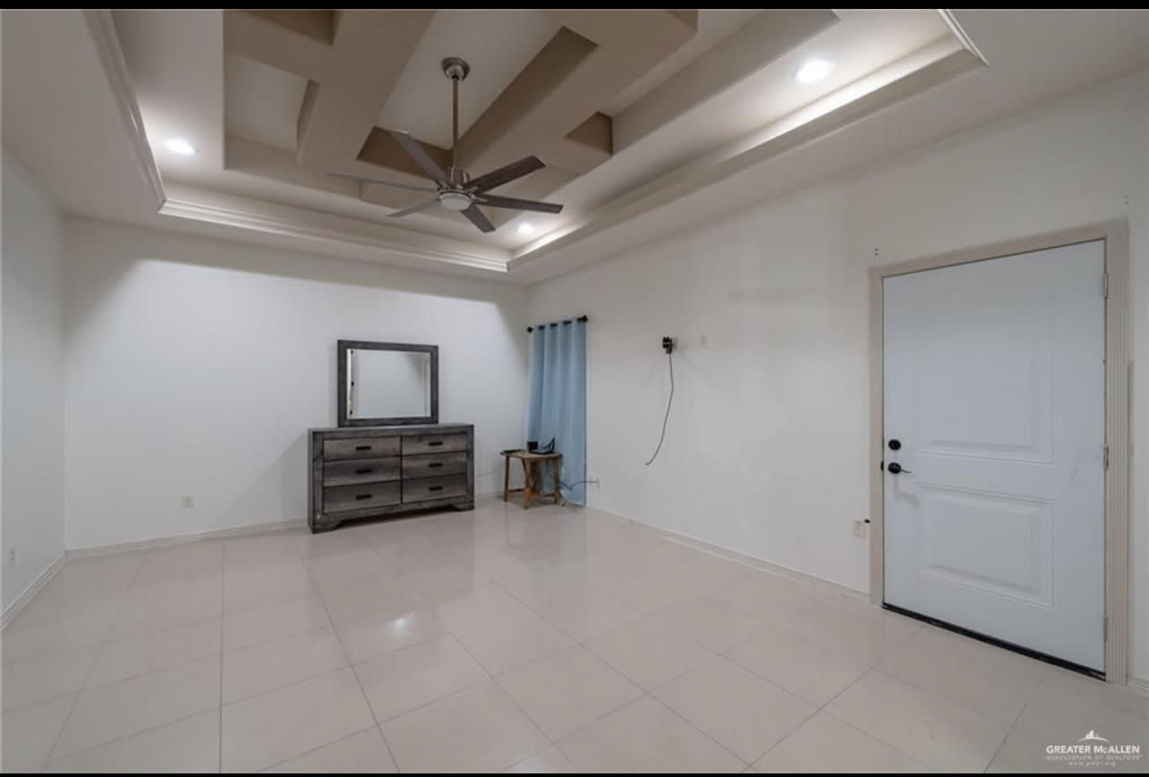 4012 Tyler Avenue West – photo 4