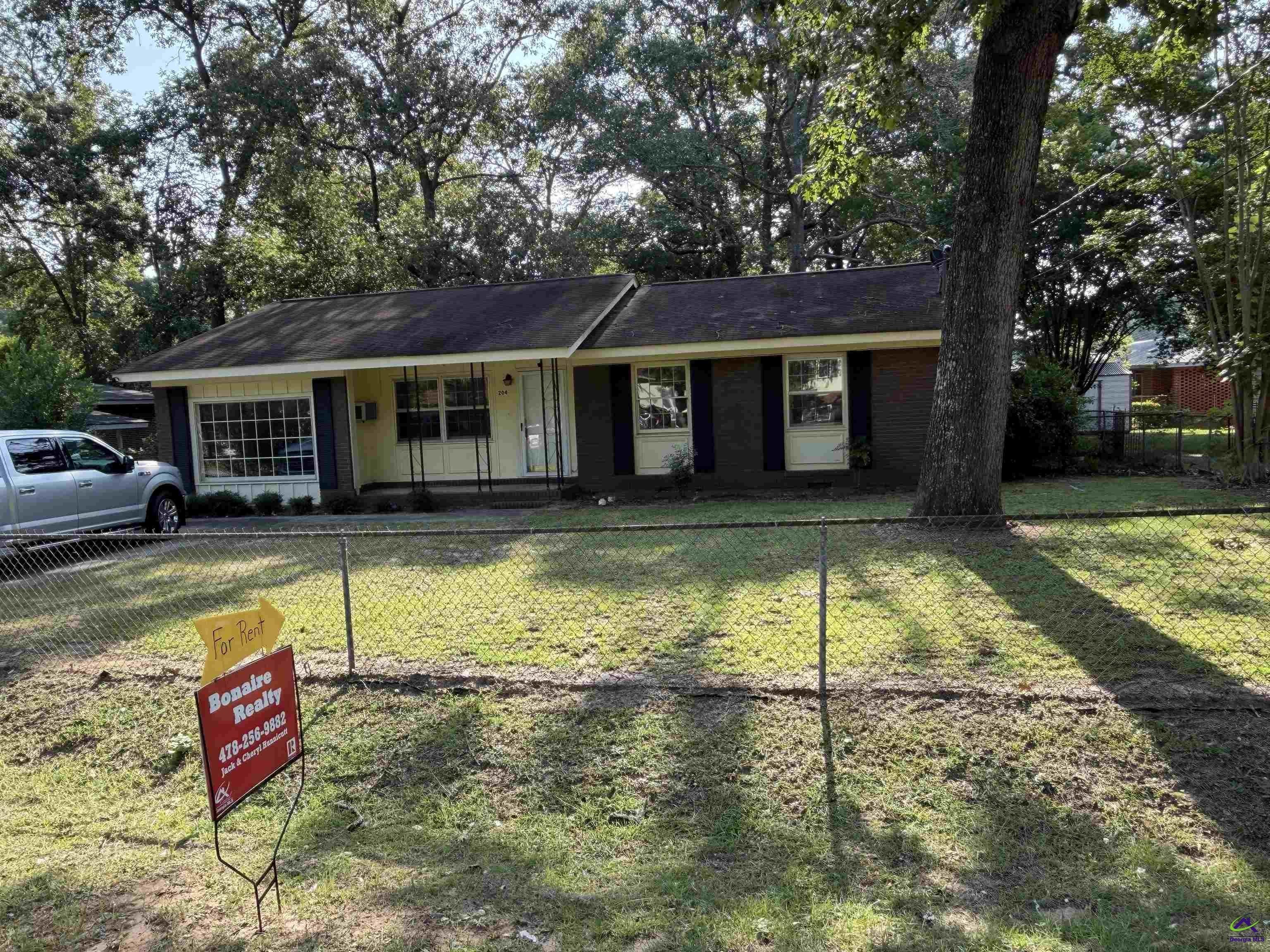 204 Sherman Street – photo 1