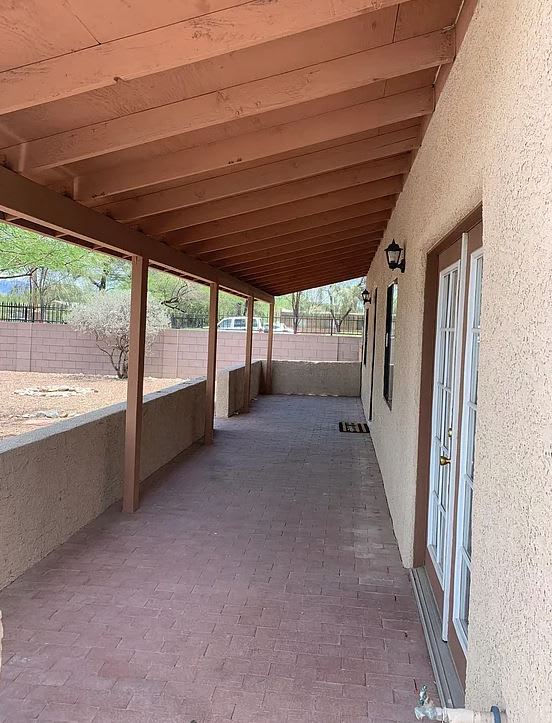 1474 East Hedrick Drive – photo 3