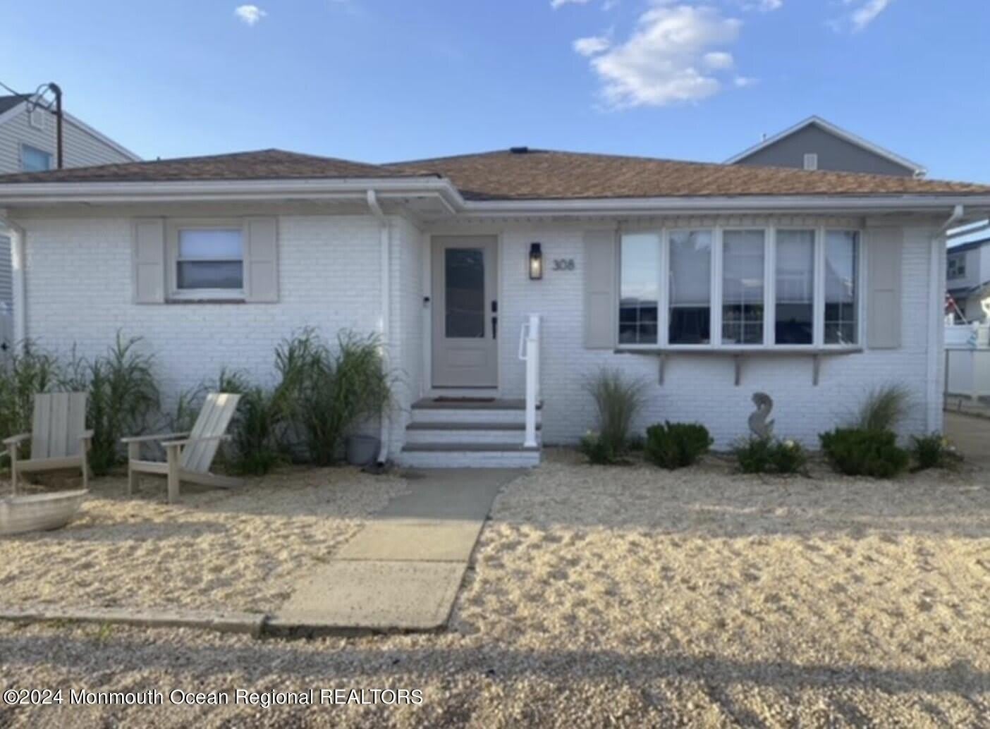 308 Harding Avenue – photo 2