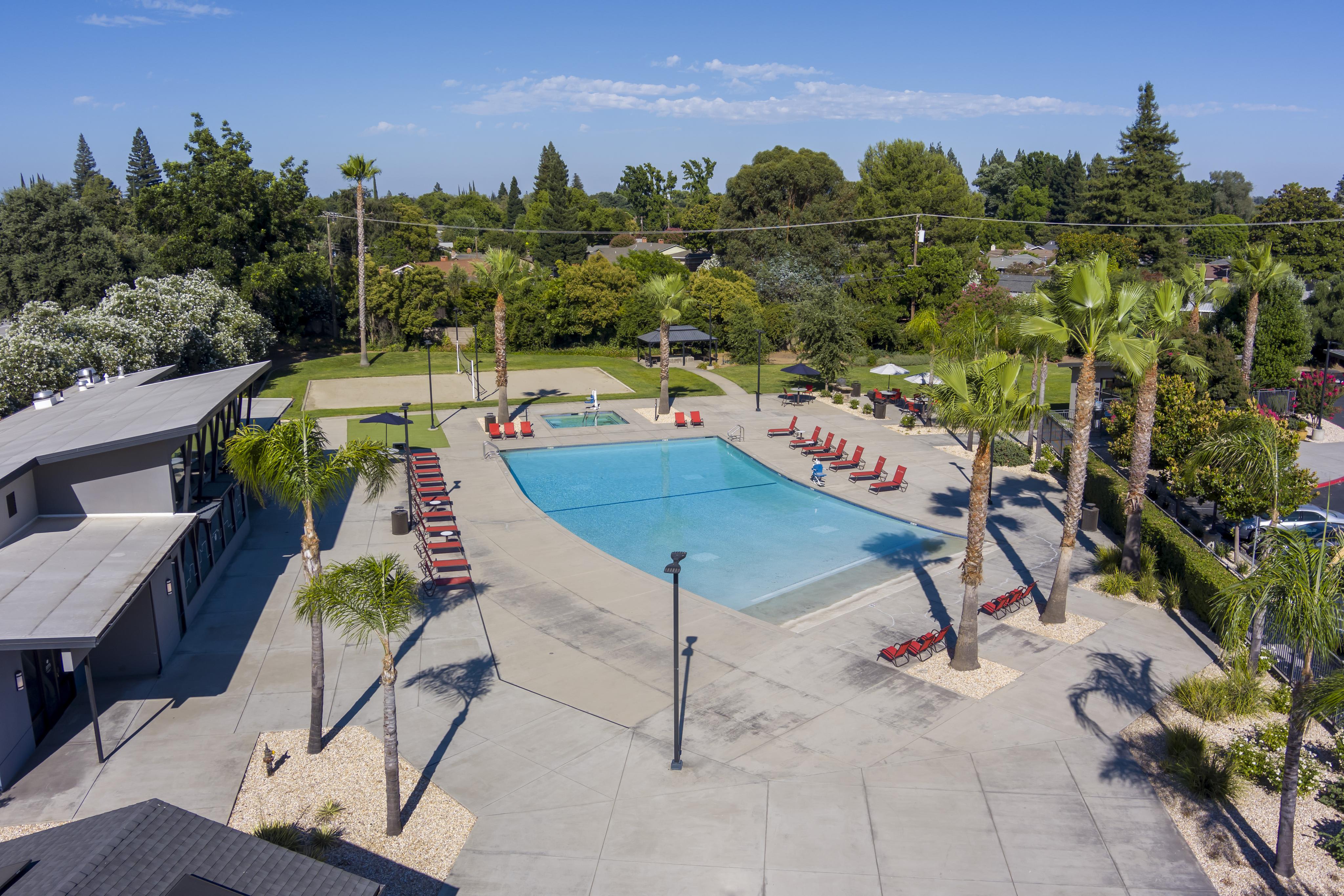 The Phoenix Sacramento – photo 2