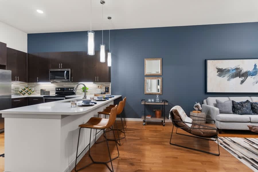 Stella Apartments Uptown – photo 4