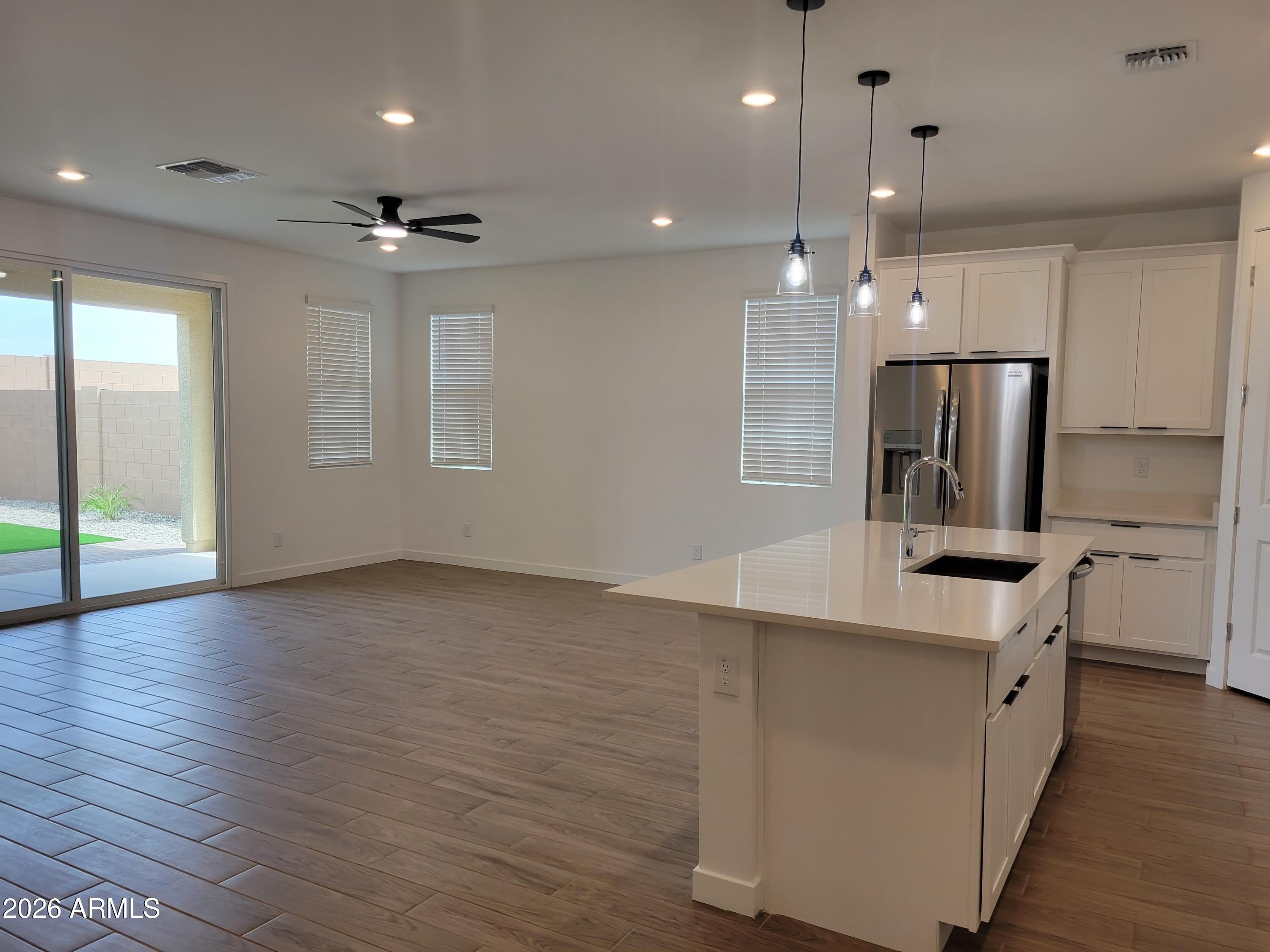 2152 W Rutledge Avenue – photo 5