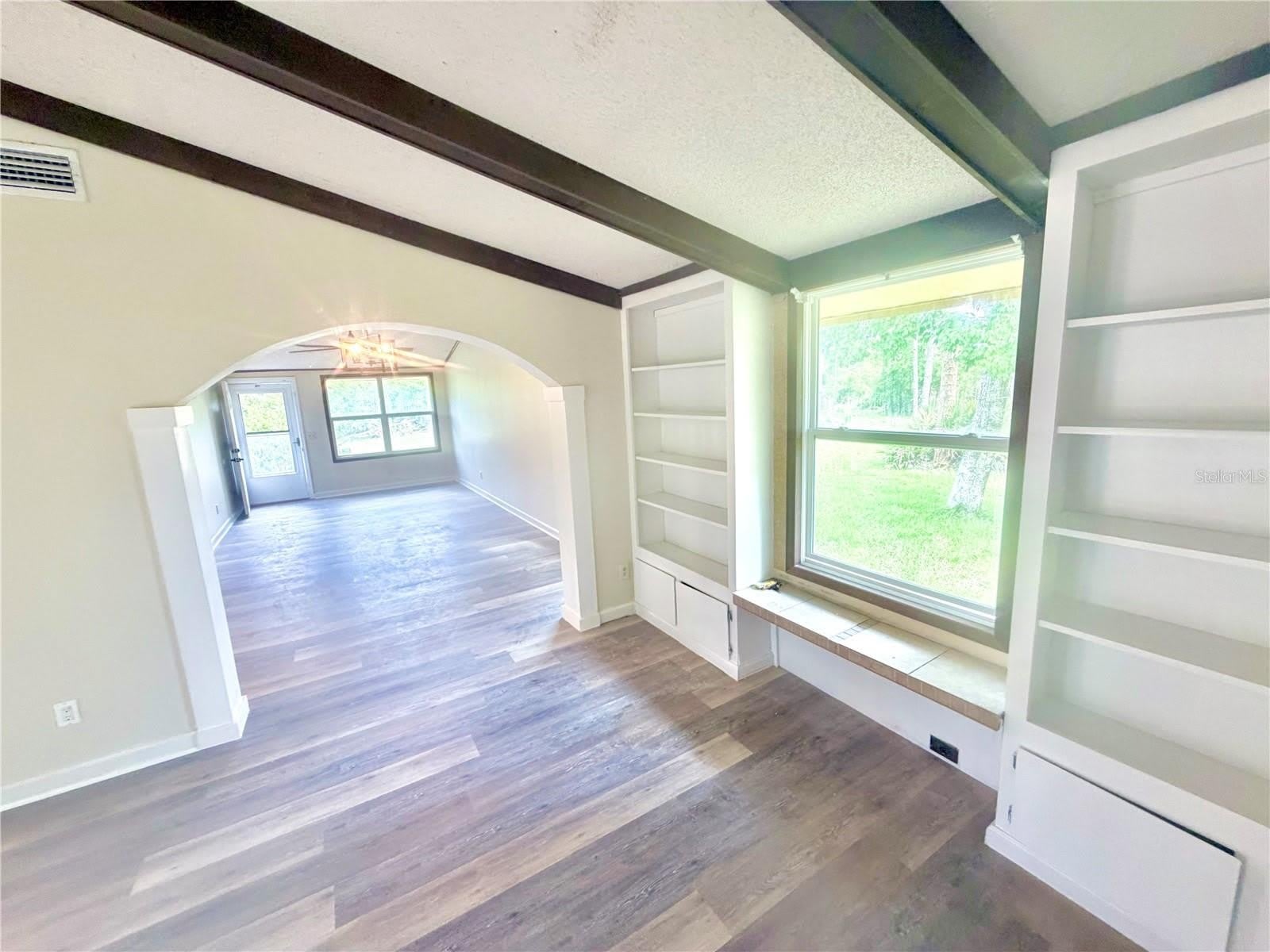 375 PINE WOODS Road – photo 5